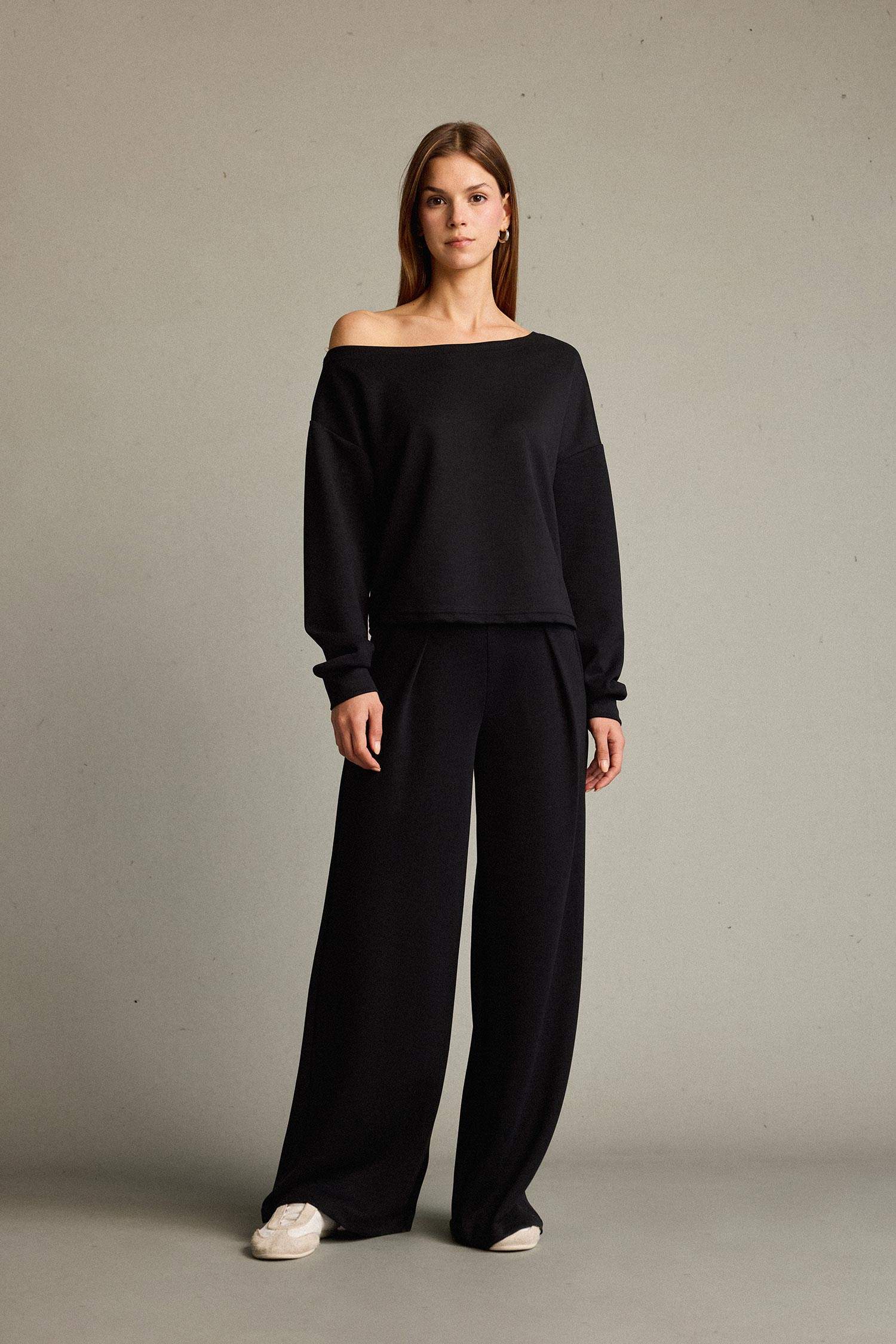 Kayık Yaka Modal Sweatshirt