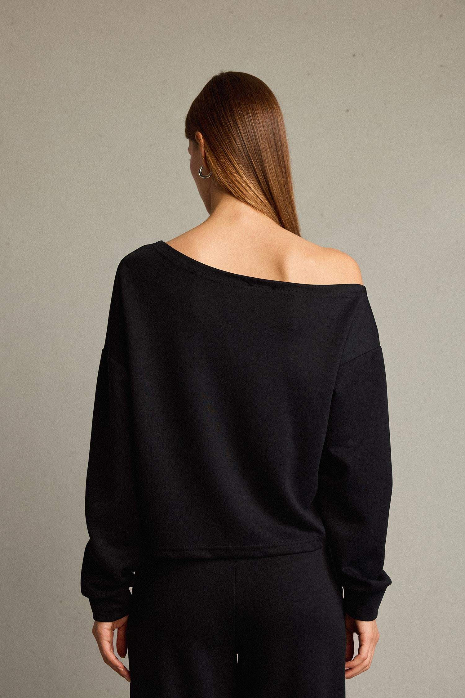 Kayık Yaka Modal Sweatshirt