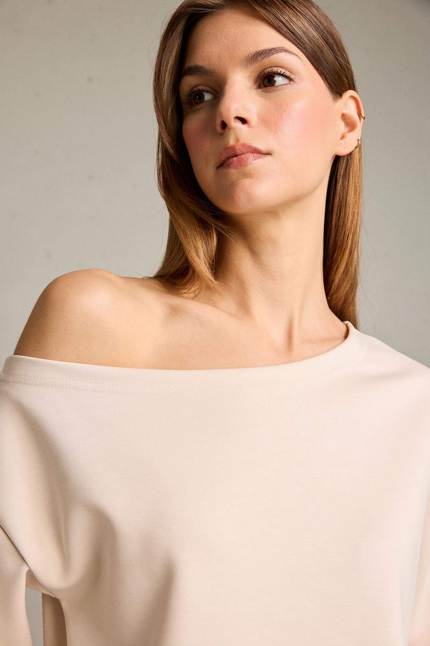 Kayık Yaka Modal Sweatshirt