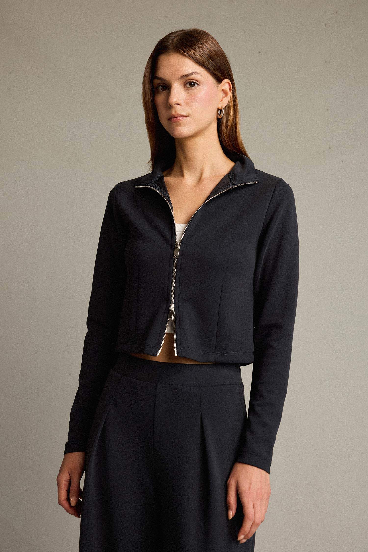 Yarım Balıkçı Yaka Modal Fermuarlı Sweatshirt