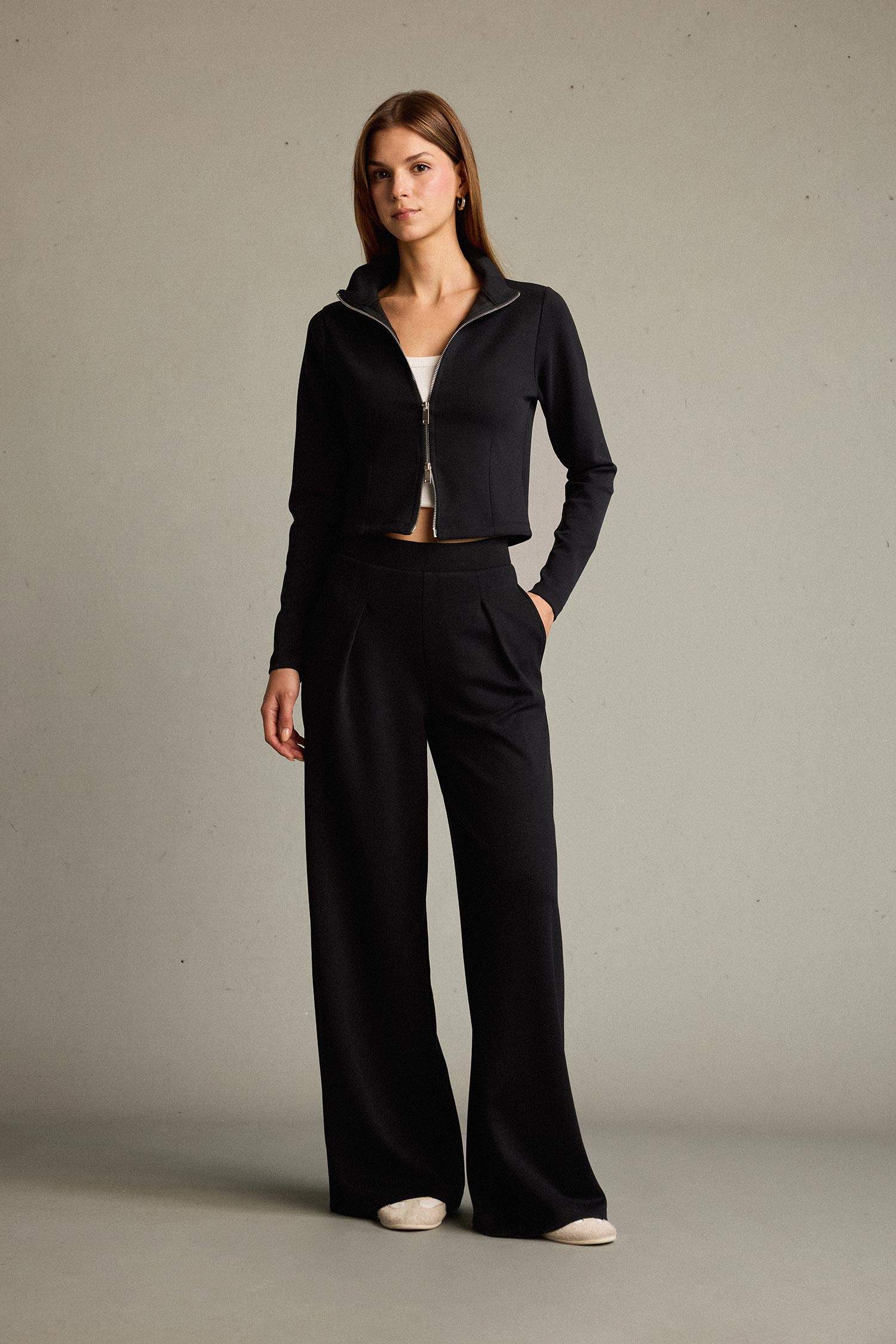 Yarım Balıkçı Yaka Modal Fermuarlı Sweatshirt