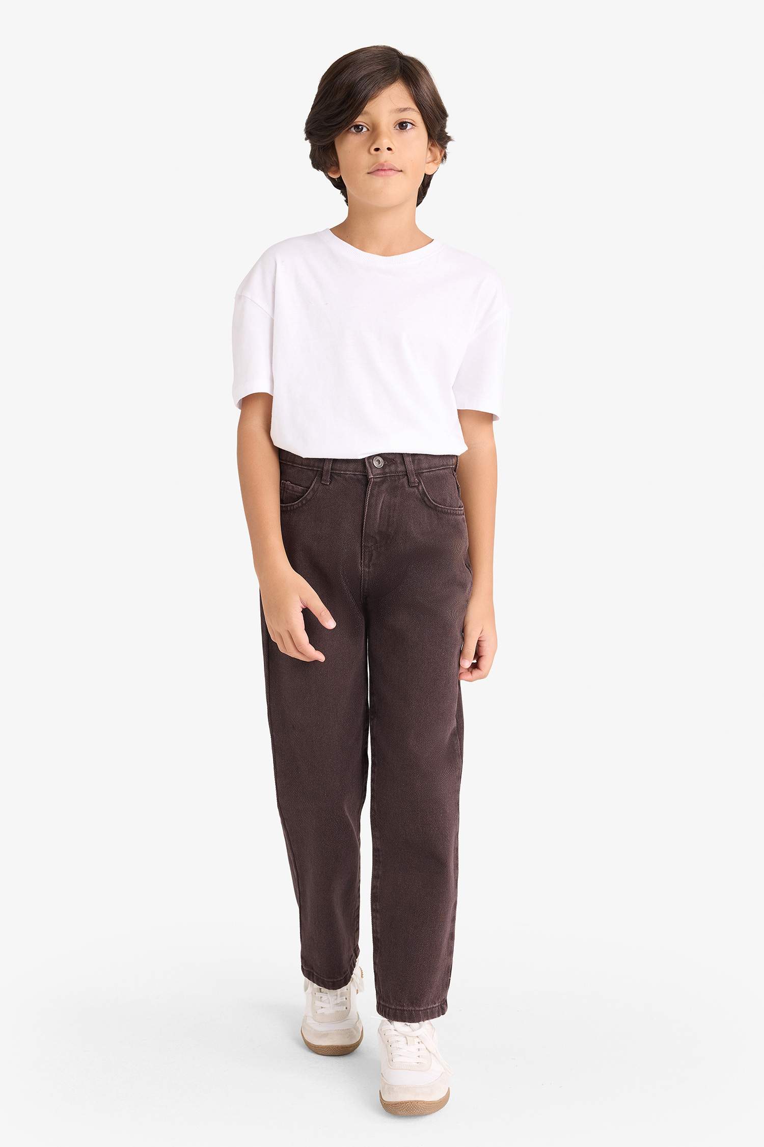 بنطرون جينز ولادي وايد ليج برجل عادية