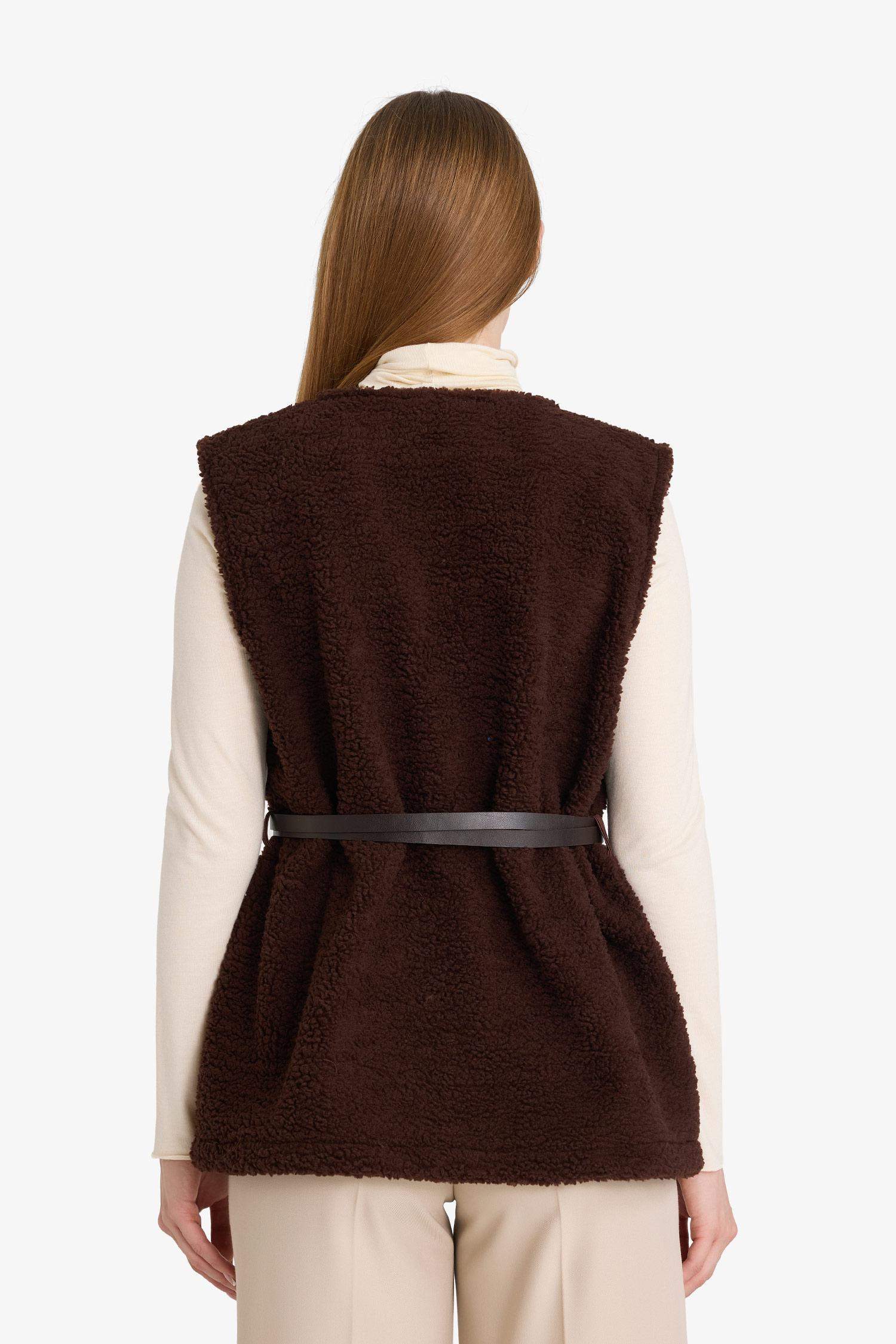 Regular Fit Crew Neck Plush Soft Hairy Inside Cardigan