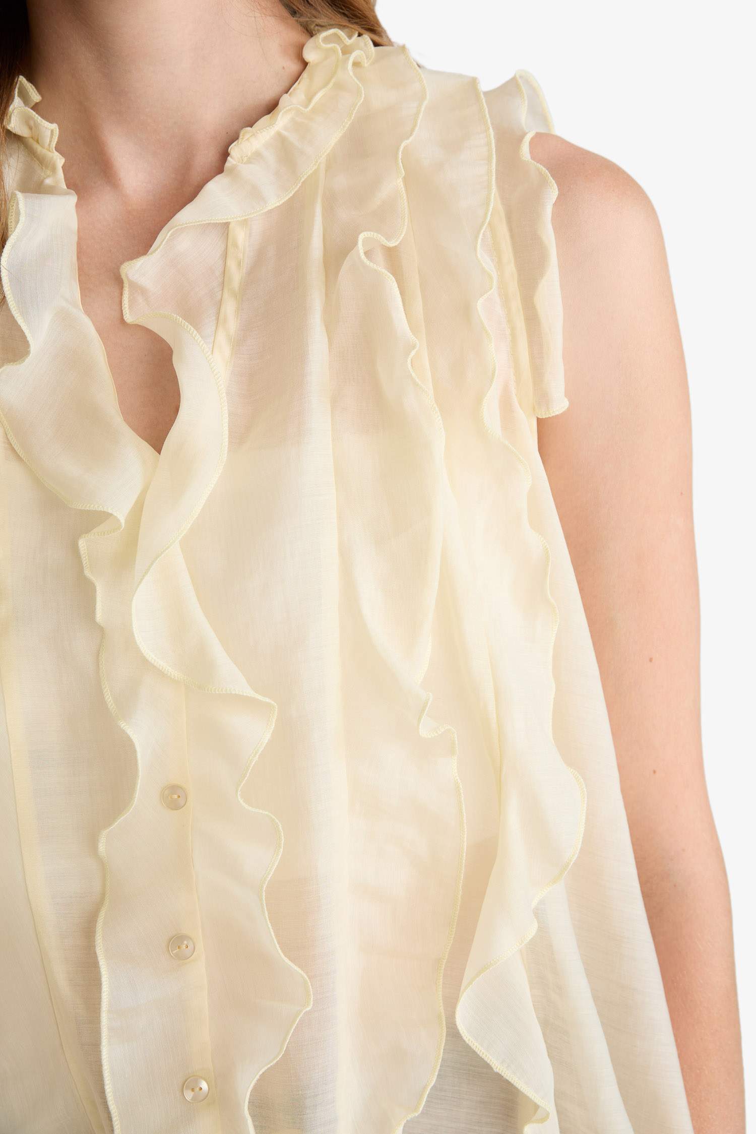 Regular Fit Modal Volanlı Kolsuz Bluz 