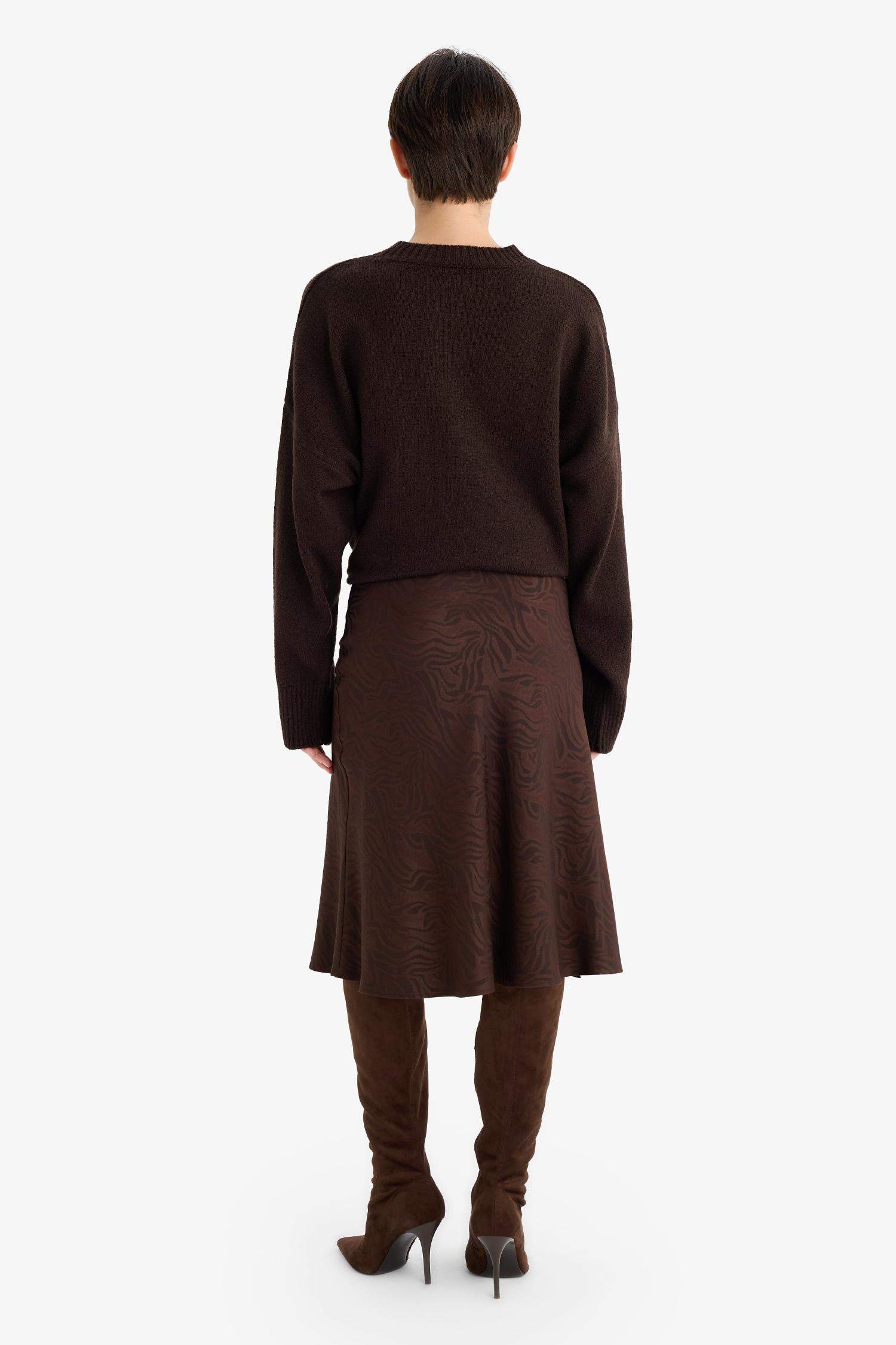 A Cut Floral Satin Normal Waist Midi Skirt