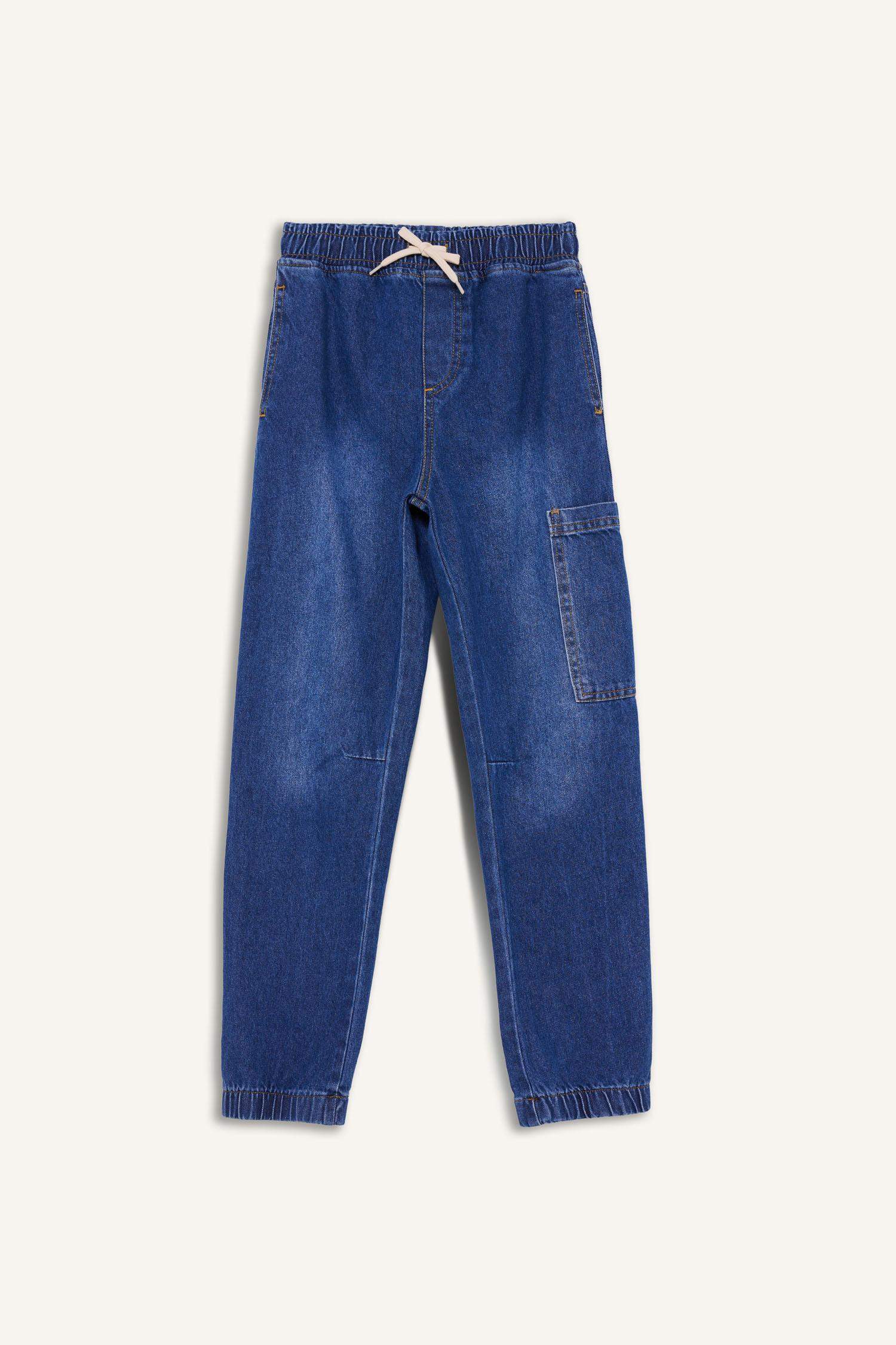 بنطرون جينز ولادي جوجر فيت بجيب