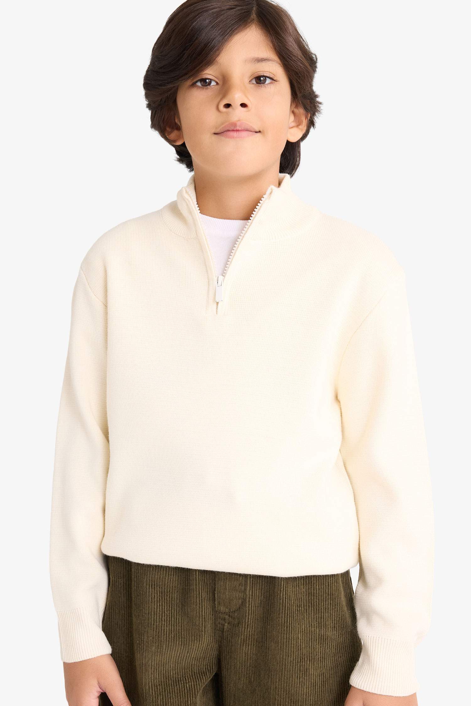 بلوز تريكو ولادي قصة عادية بنص سحاب