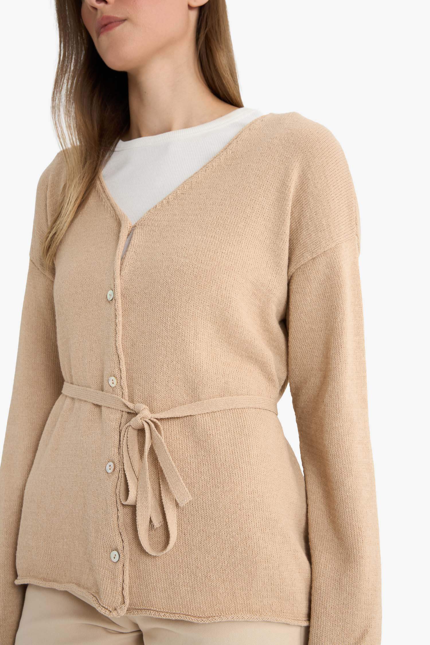 Regular Fit V Yaka Triko Hırka