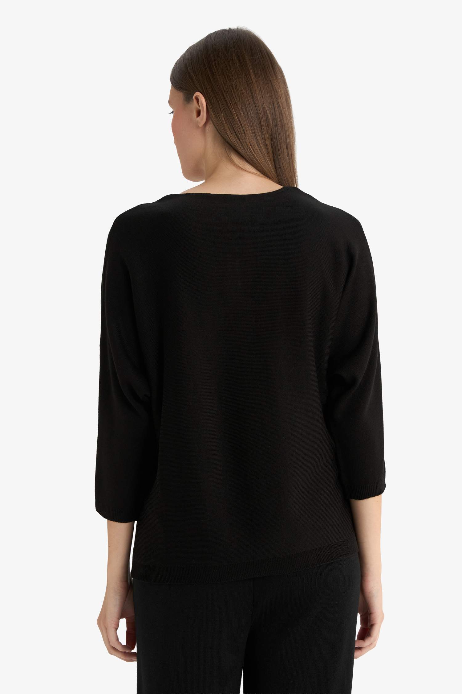 بلوفر تريكو بياقة V