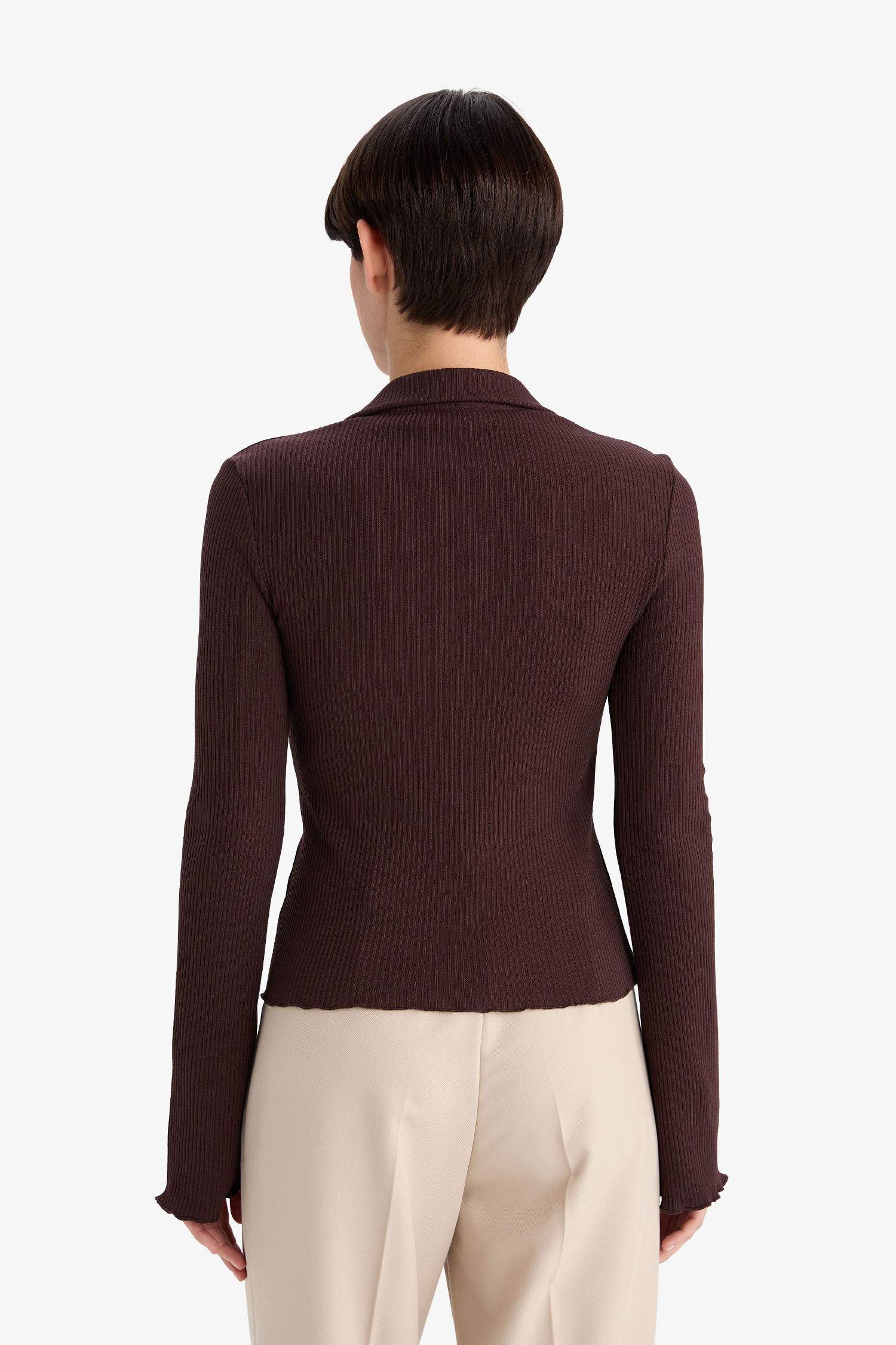 قميص سليم فيت مضلع مخصر بياخة بولو