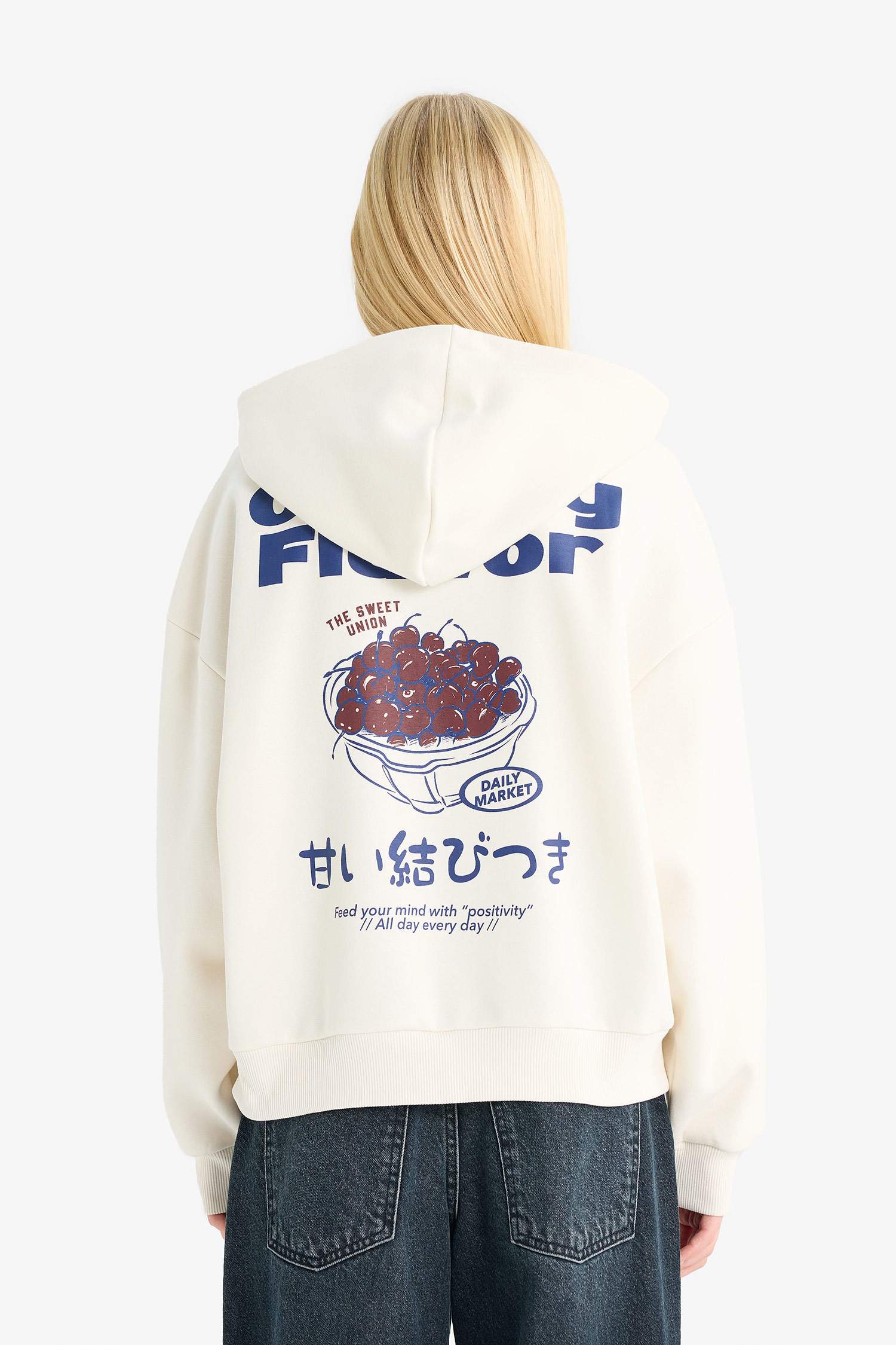 Coool Kapüşonlu Sırt Baskılı Sweatshirt