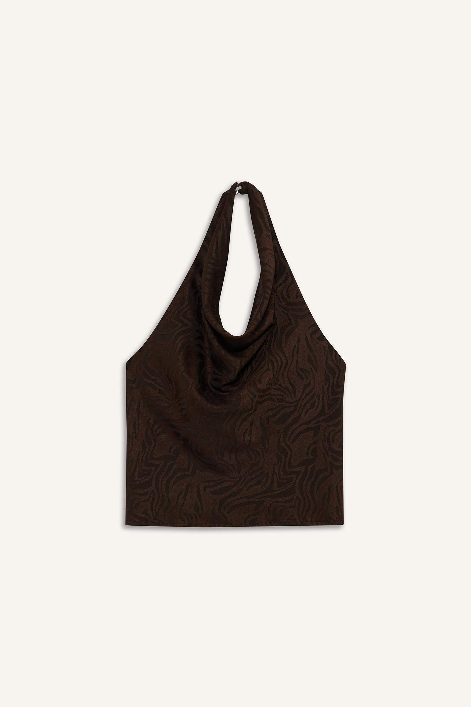 Regular Fit Halter Collar Sleeveless Blouse