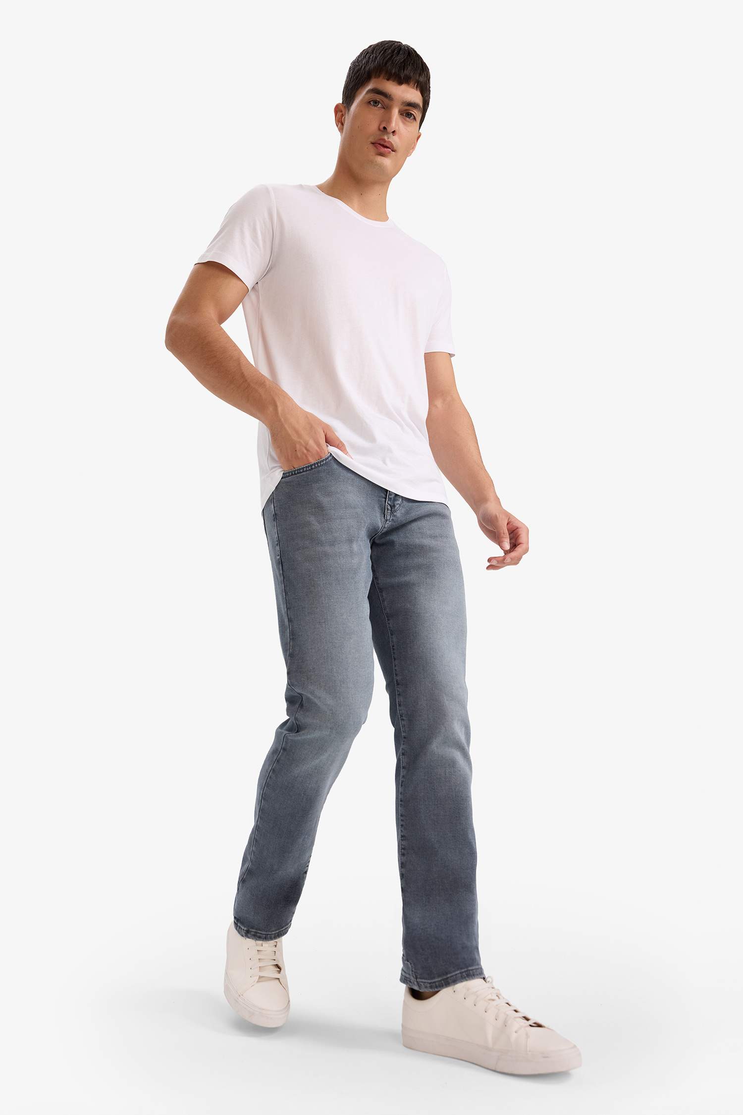 Sergio Regular Fit Regular Waist Straight Leg Trousers