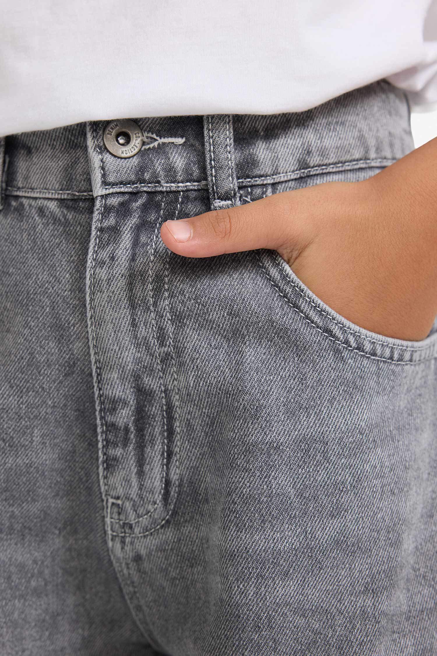 Erkek Çocuk Barrel Fit Düz Paça Jean Pantolon