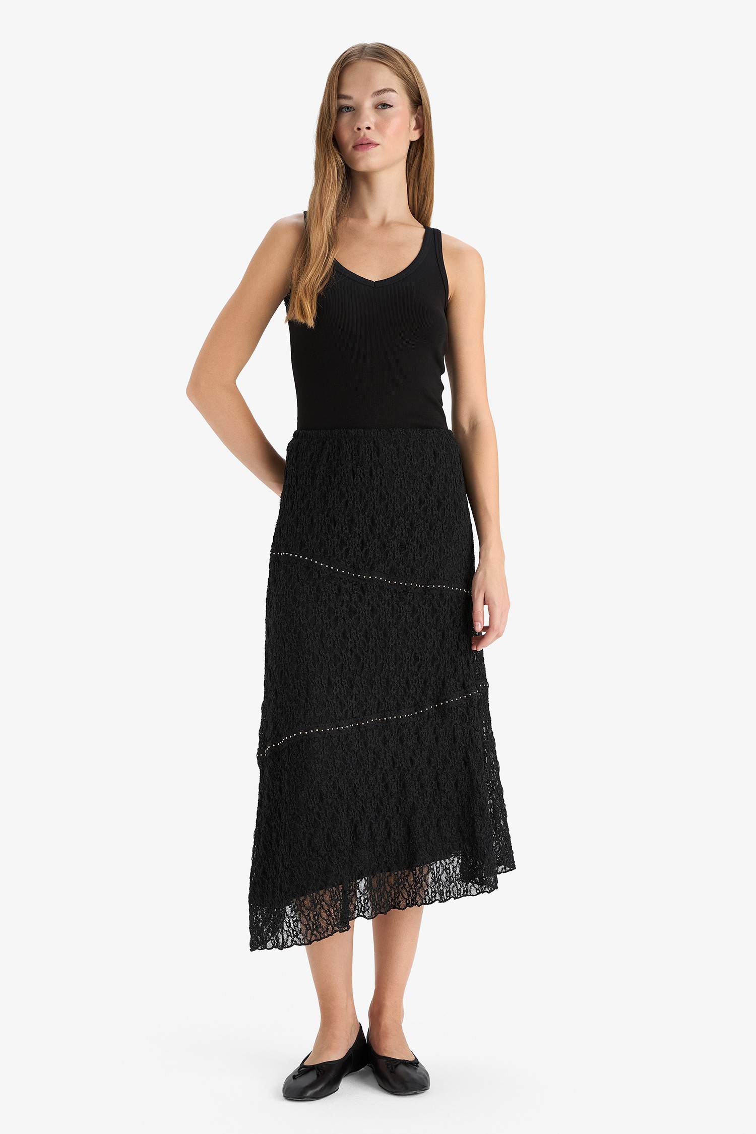 A Cut Lace Normal Waist Mini Knitted Skirt