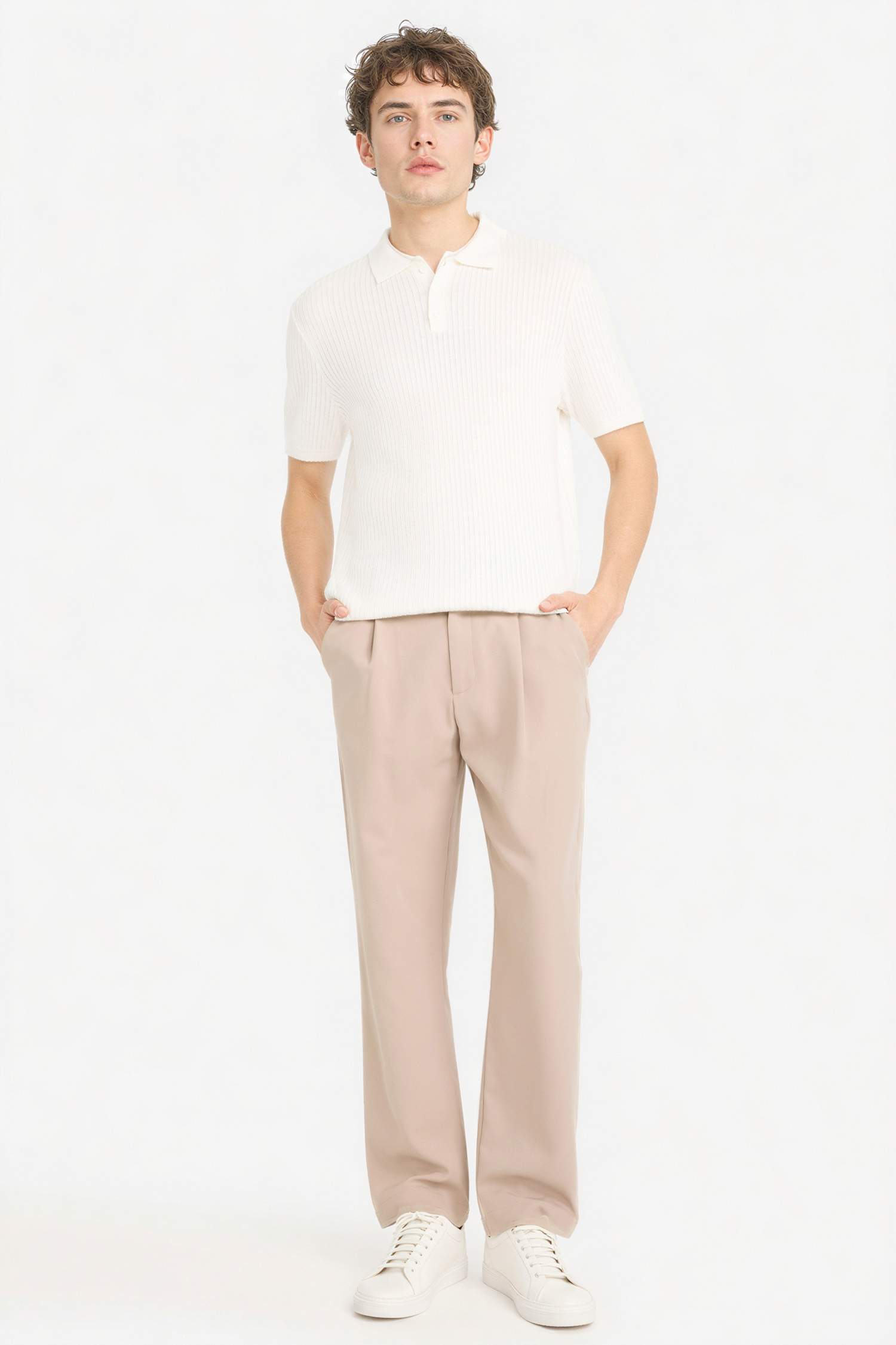 Standart Fit қысқа жеңді поло футболка