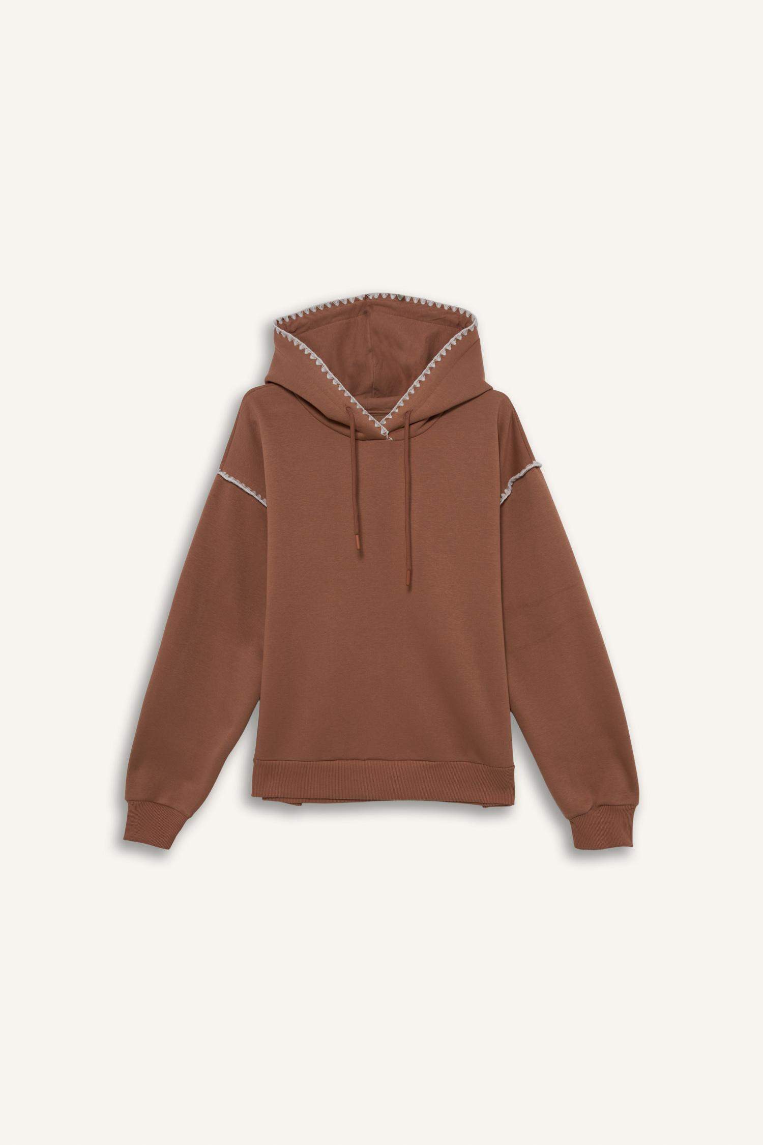 سويت شيرت اوفر سايز بياقة مستديرة