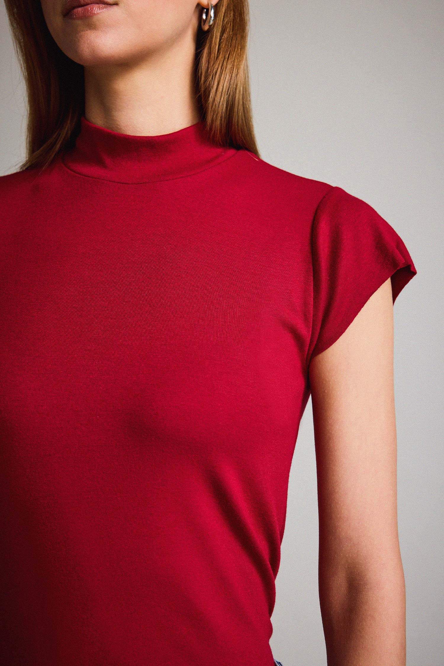 Balıkçı Yaka Kısa Kollu Tişört