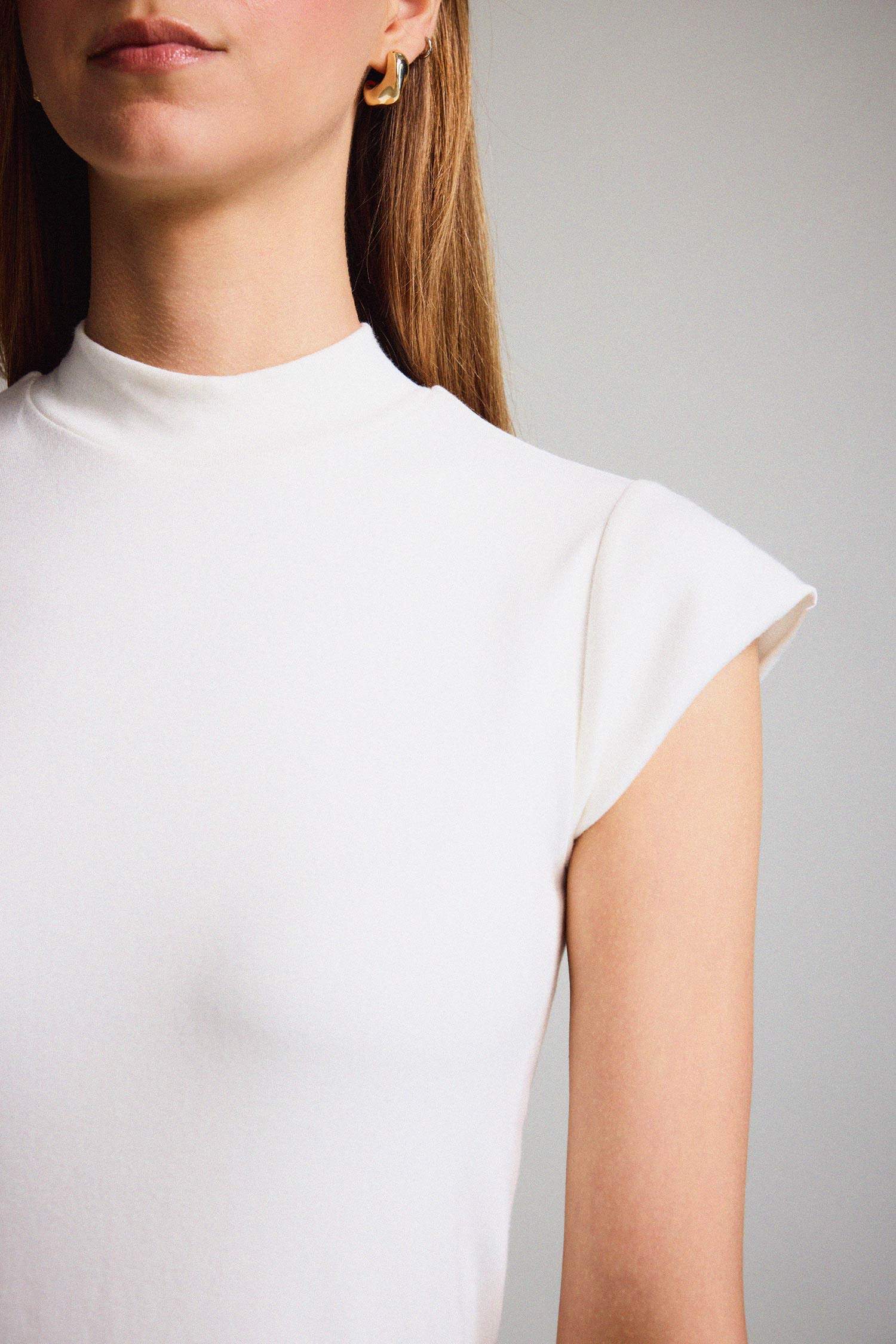 Balıkçı Yaka Kısa Kollu Tişört