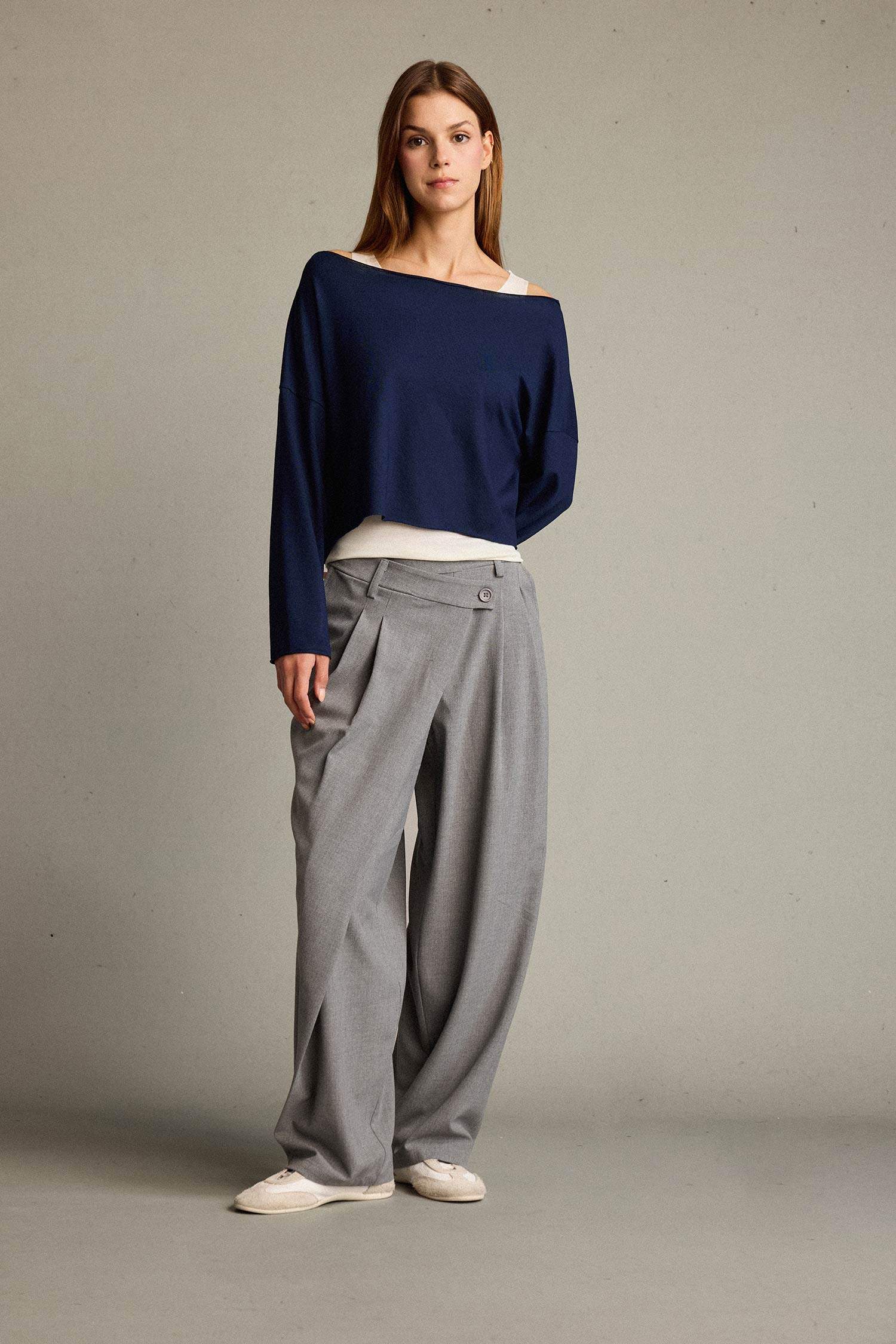 سويت شيرت منسوج بياخة عريضة