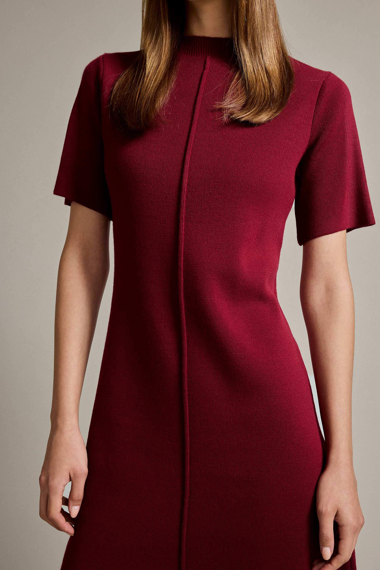 فستان قصير نص ردن بياقة مستديرة