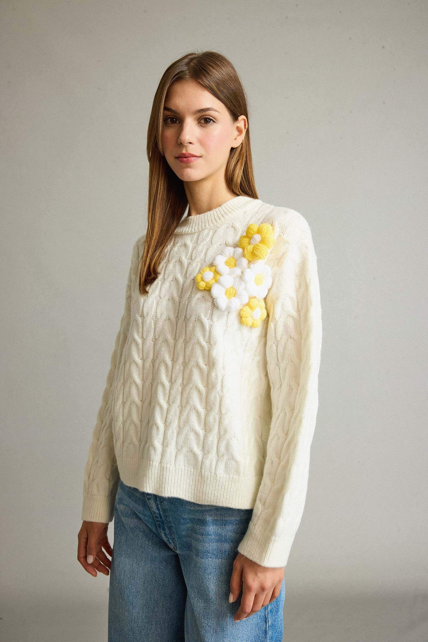 Bisiklet Yaka Çiçekli Triko Kazak