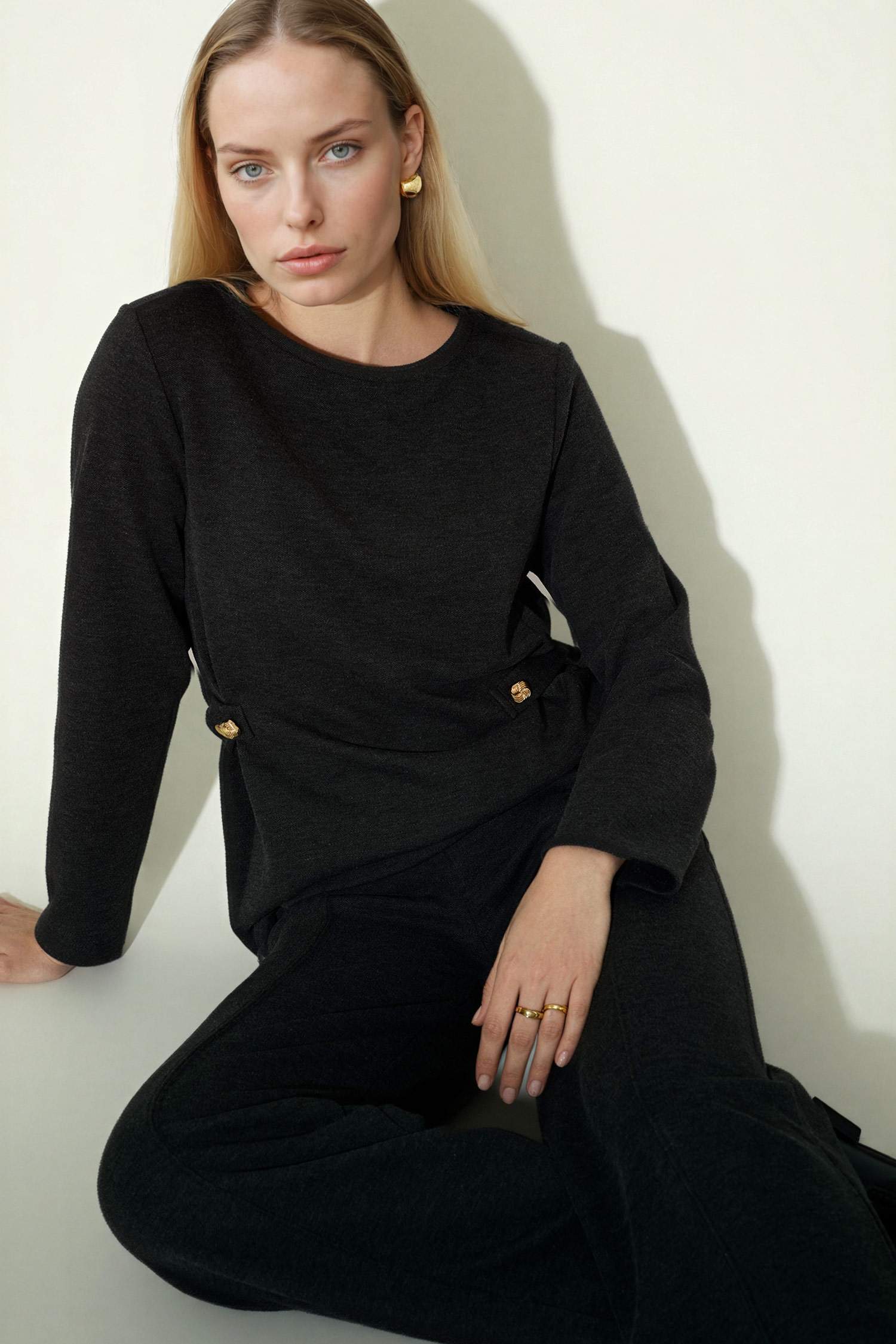 Regular Fıt Kayık Yaka Pike Uzun Kollu Tişört