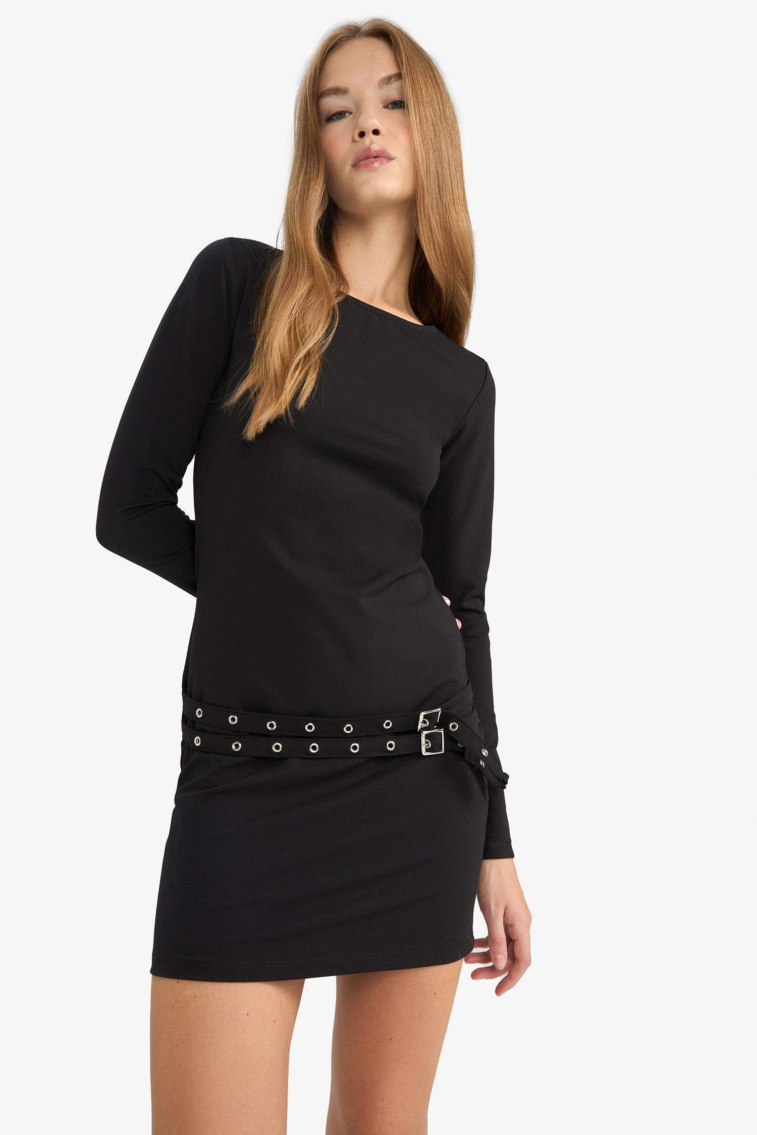 Afra x DeFacto Coool Bodycon Vücudu Saran Bisiklet Yaka Uzun Kollu Mini Elbise