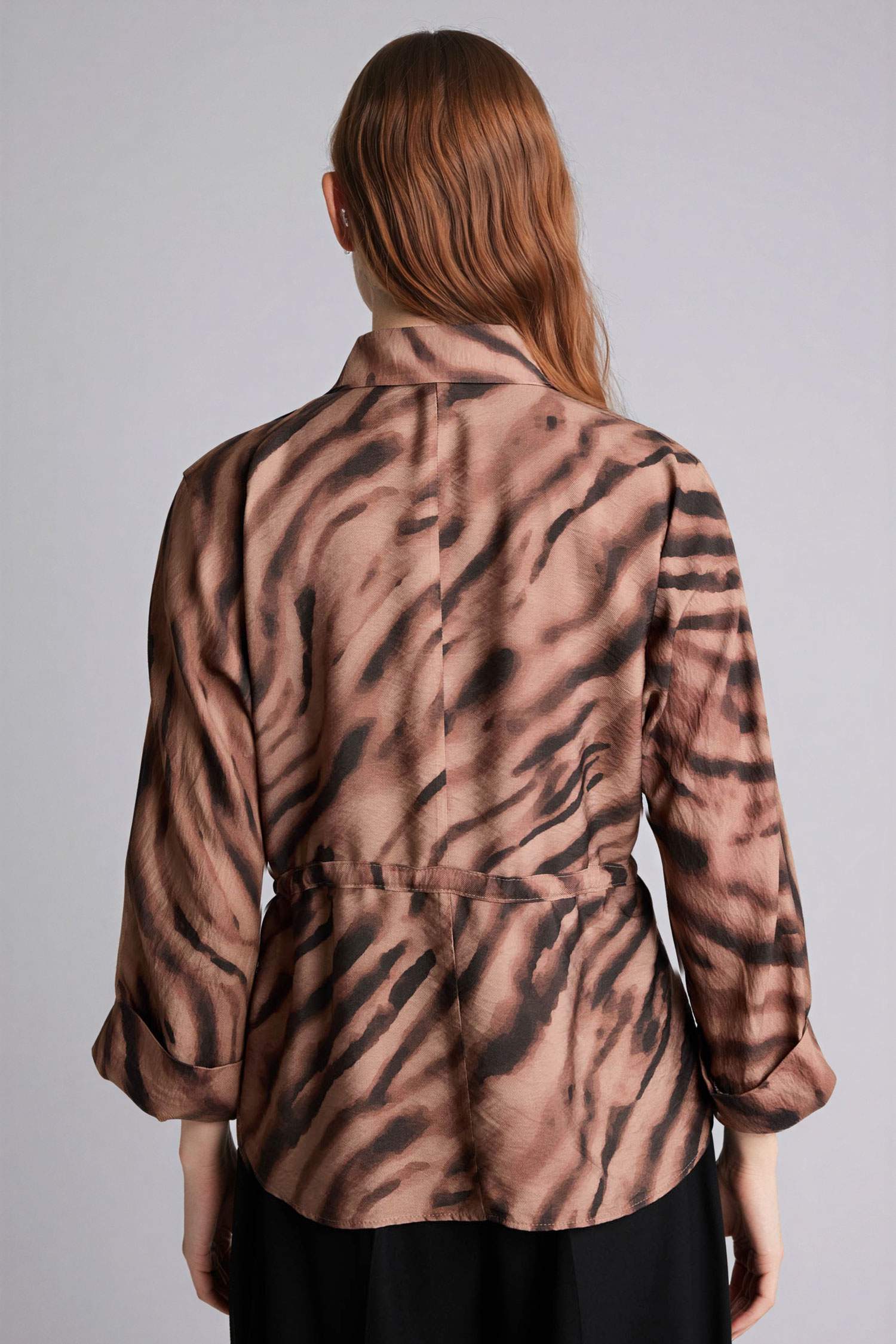 Relax Fıt Gömlek Yaka Uzun Kollu Gömlek