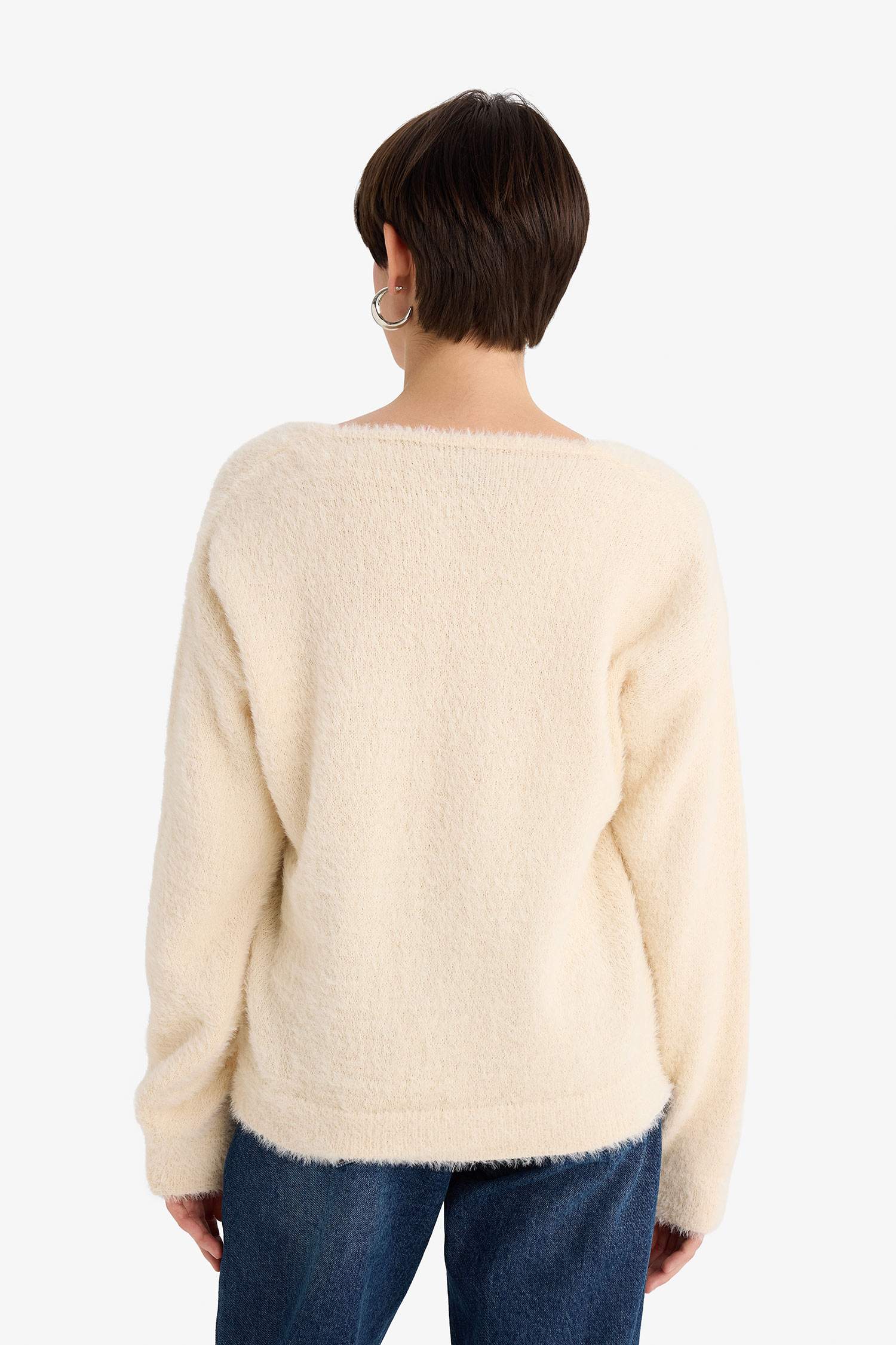 Oversize Geniş Kalıp V Yaka Triko Kazak