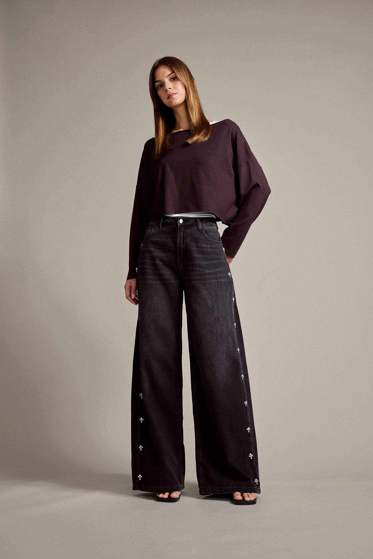 Relax Fit Geniş Paça Jean Pantolon