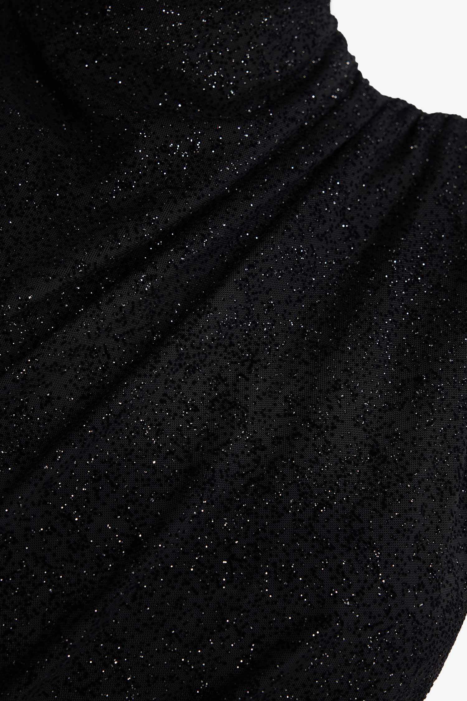 فستان ميدي تول قصة عادية ورقبة مستديرة