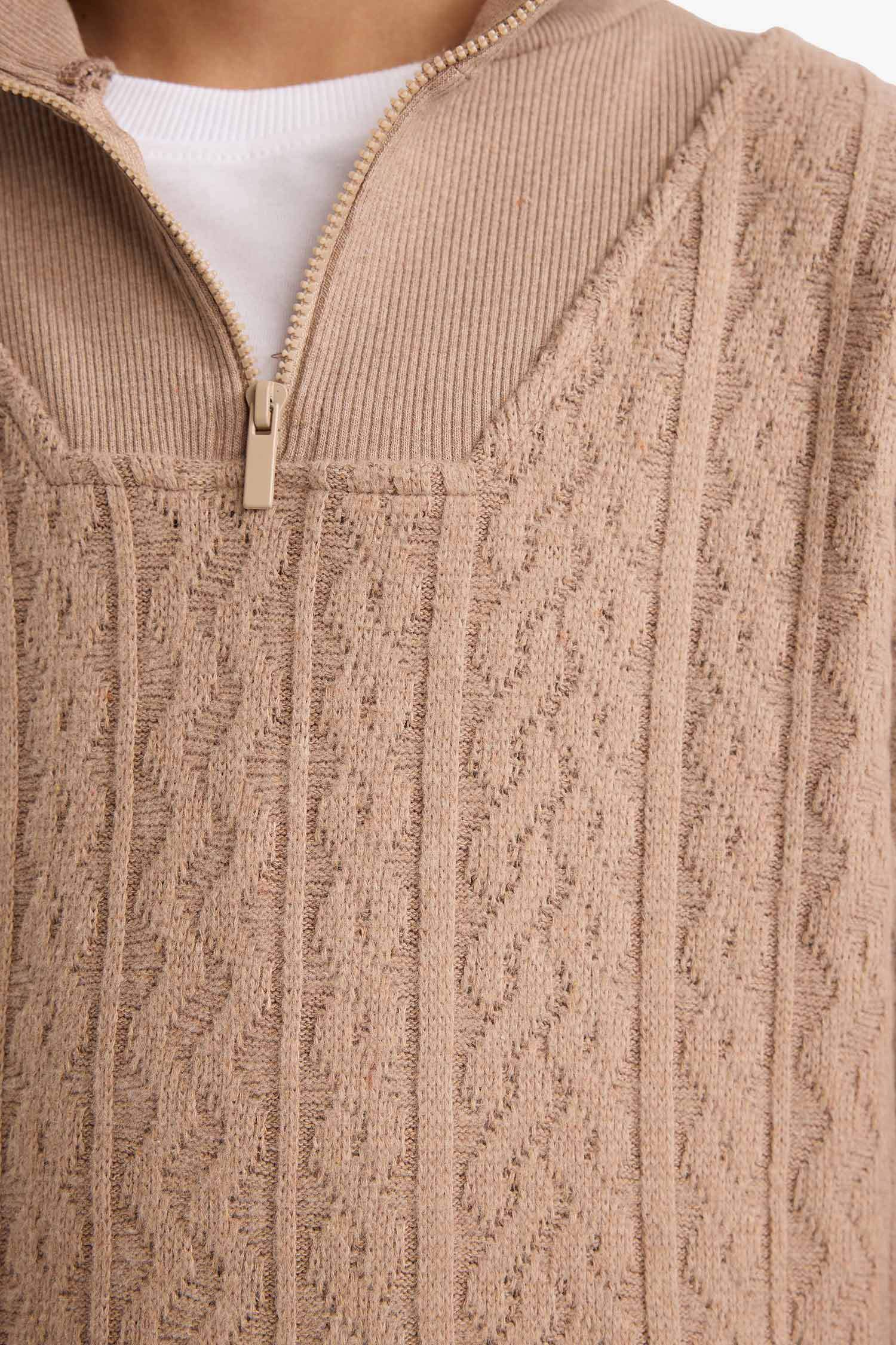 Regular Fit Sweatshirt