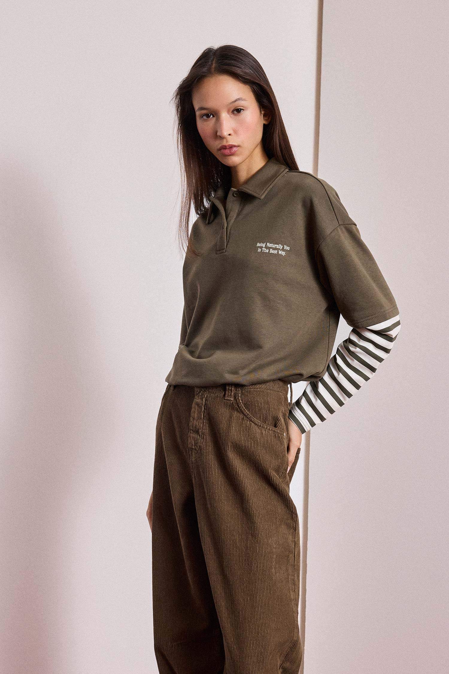 تيشيرت بولو كم طويل قصة فضفاضة مطبوع