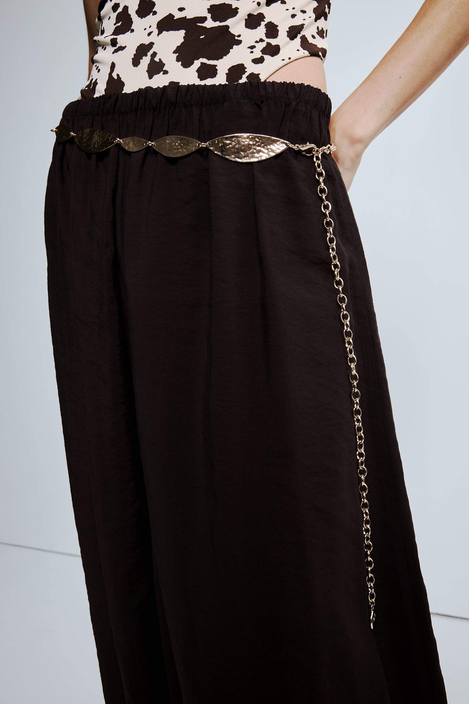 Kadın Gold Parlak Desenli Metal Zincir Kemer