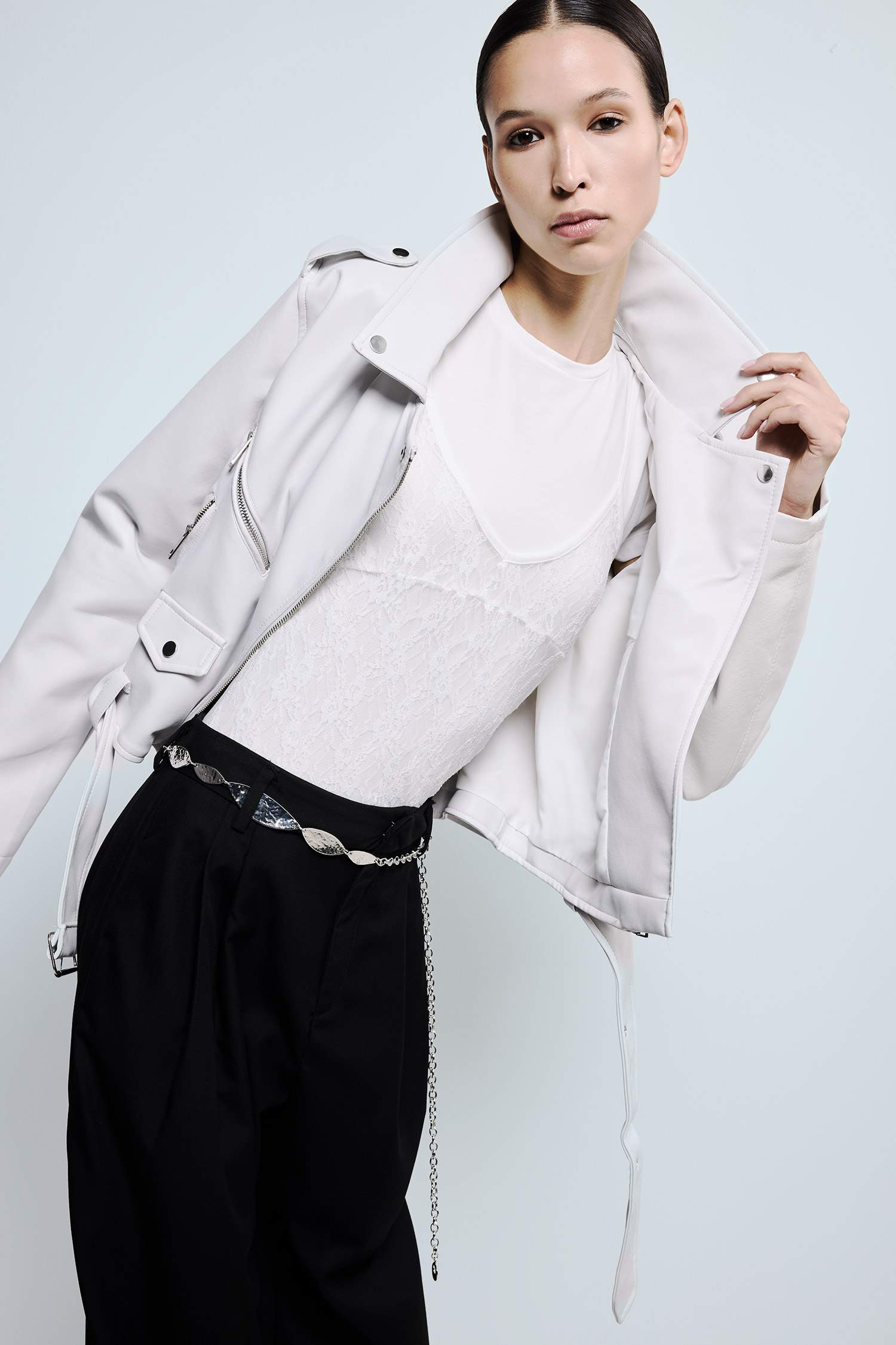 Kadın Silver Parlak Desenli Metal Zincir Kemer