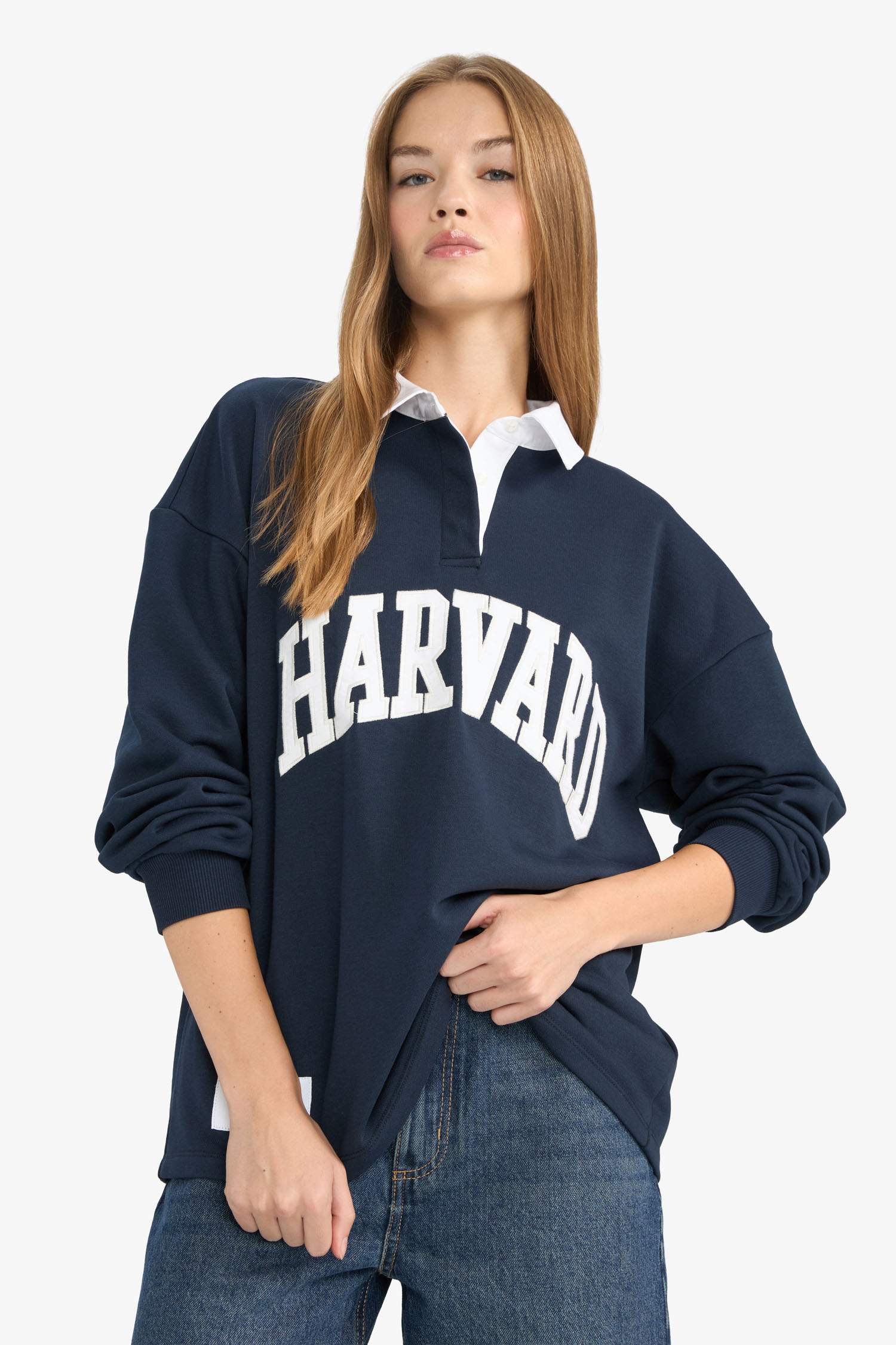 Oversize Fit Harvard University Licensed Long Sleeve Sweatshirt