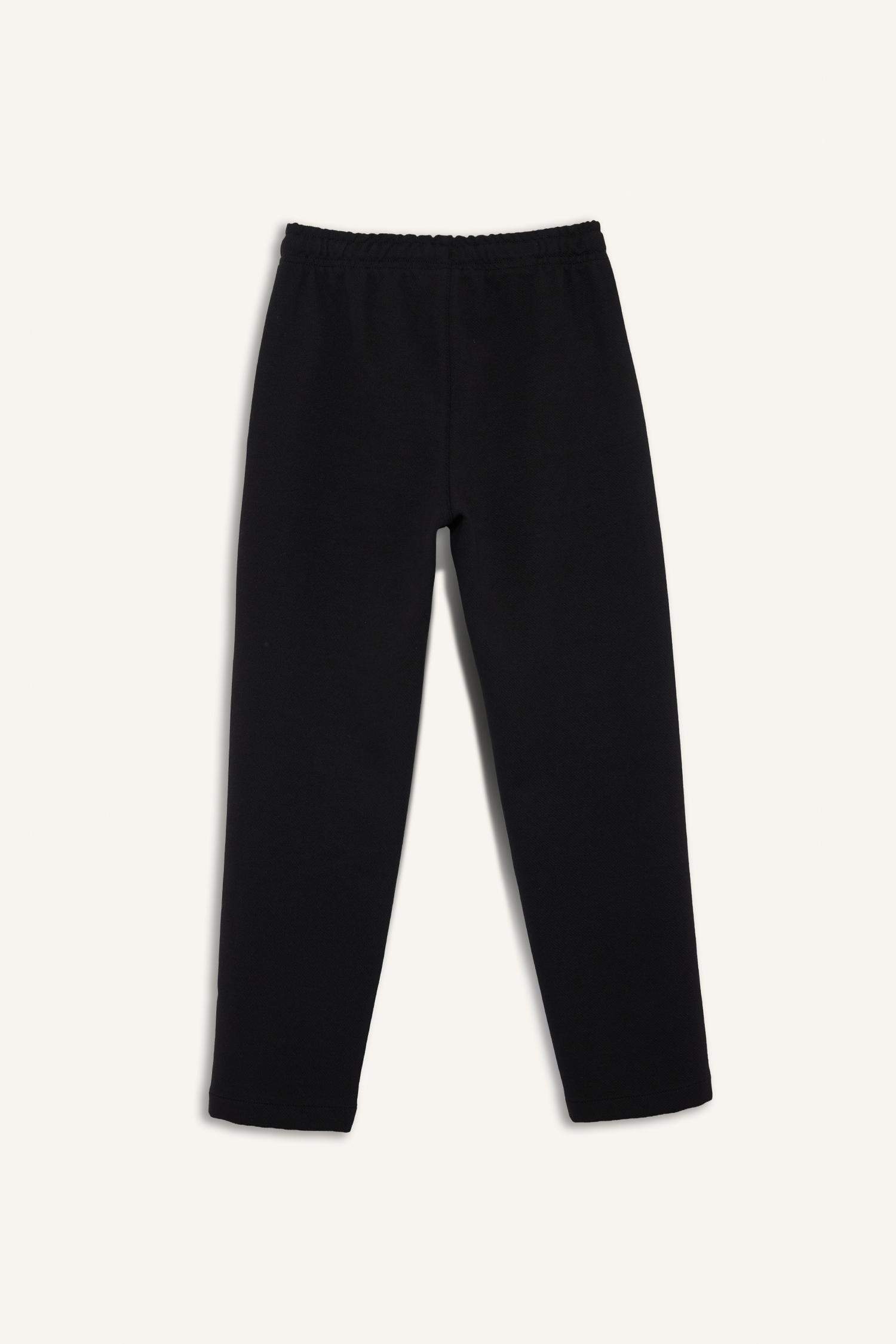 بنطرون ولادي قصة عادية وخصر مطاطي