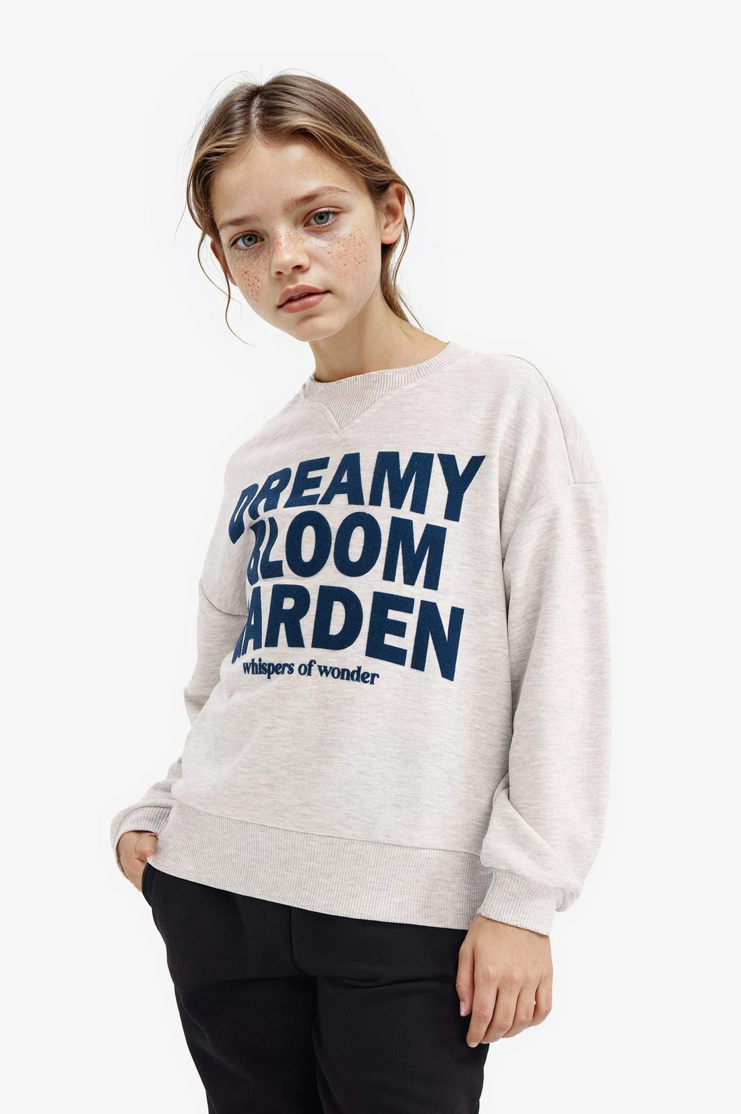 Relax Fit Crew Neck Sweatshirt