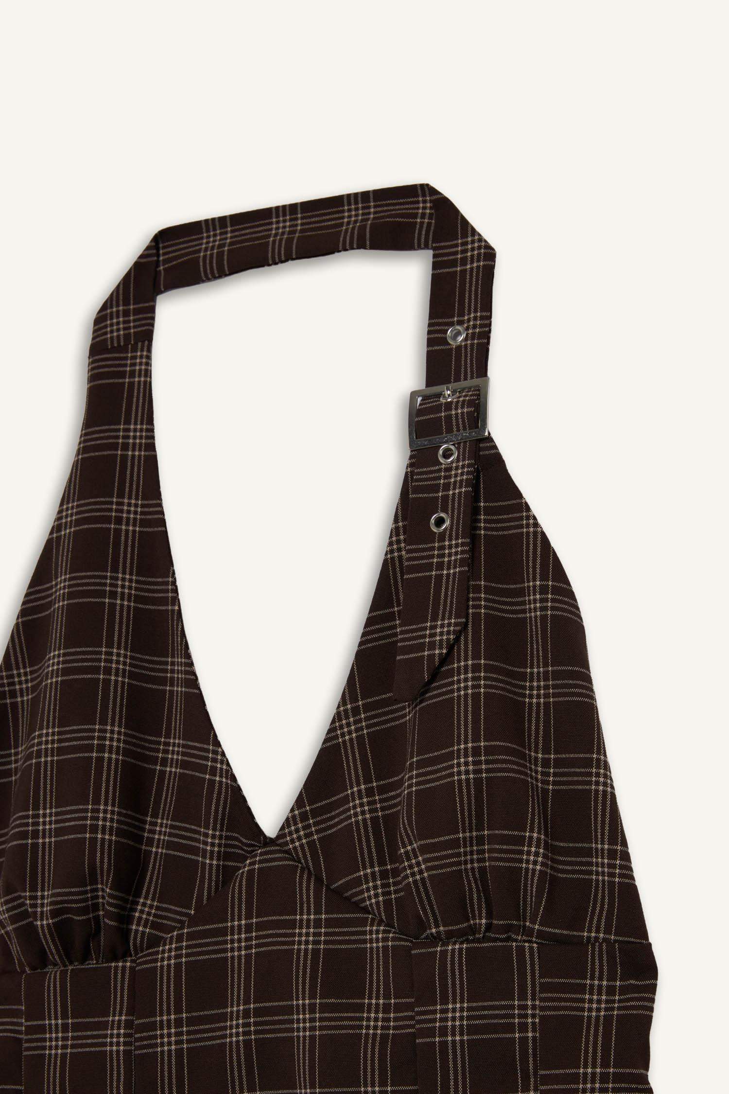 فستان قصير كاروهات بياقة هالتر