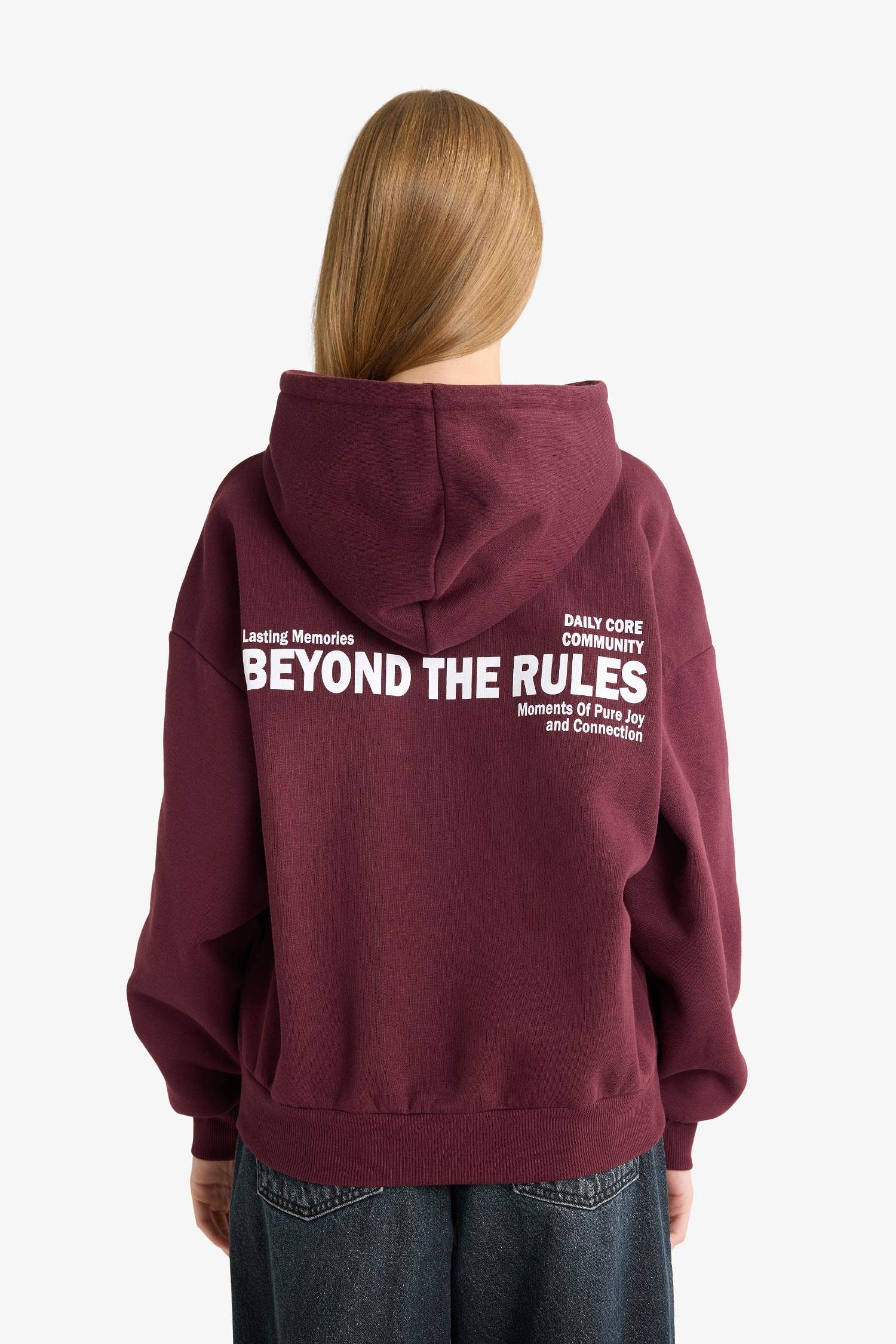 Oversize Geniş Kalıp Kapüşonlu Sırt Baskılı Sweatshirt