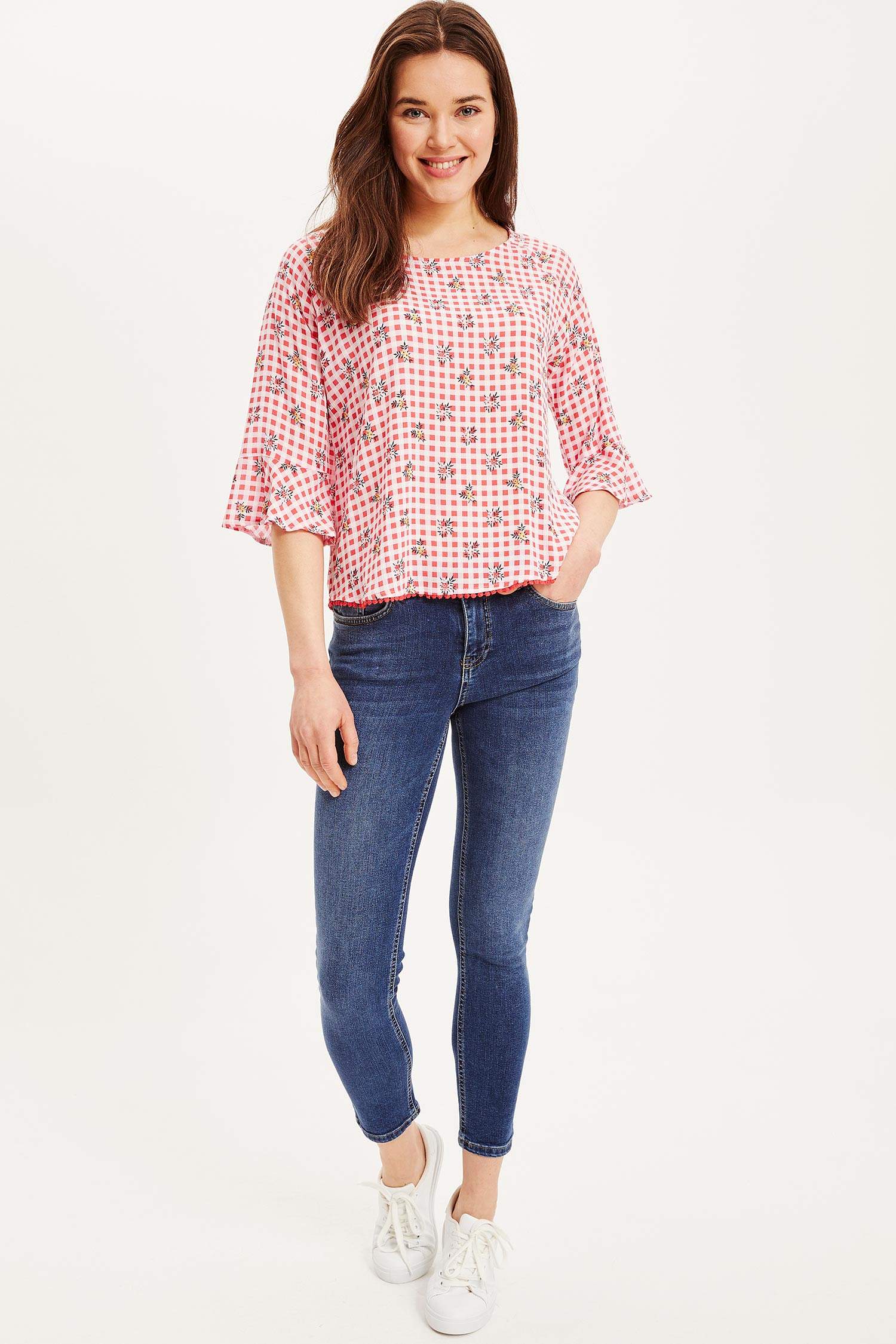 Defacto Desenli Volanlı Kol Bluz. 2