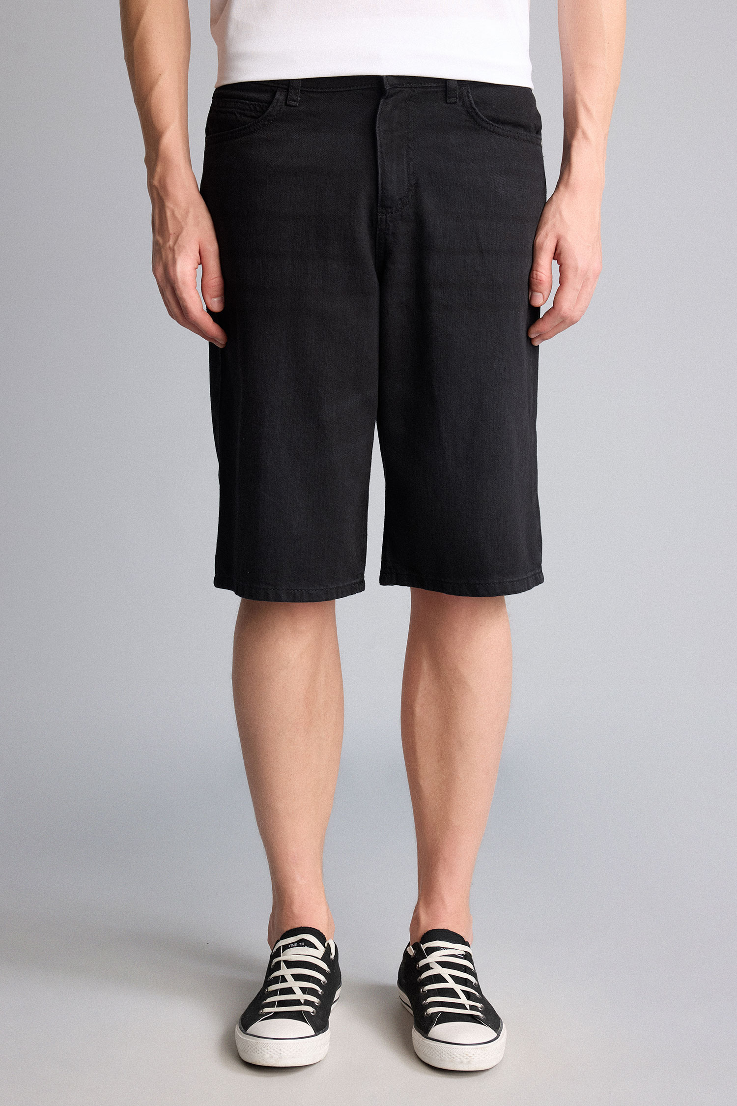 DeFacto %100 Pamuk Baggy Fit Bermuda Şort görsel 4