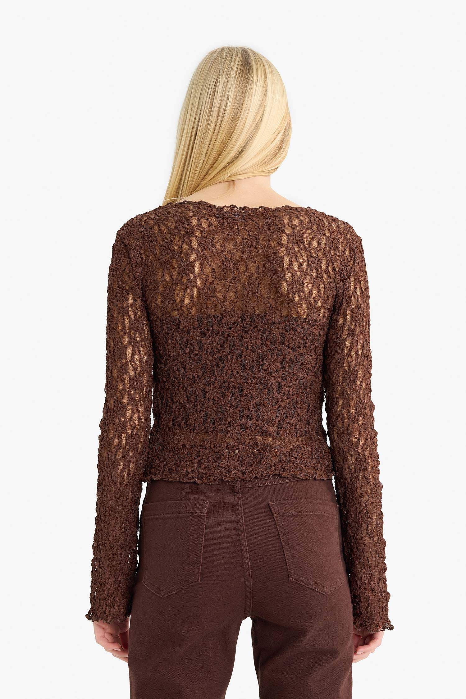 تيشيرت ردن طويل دانتيل فلير فيت بياخة V