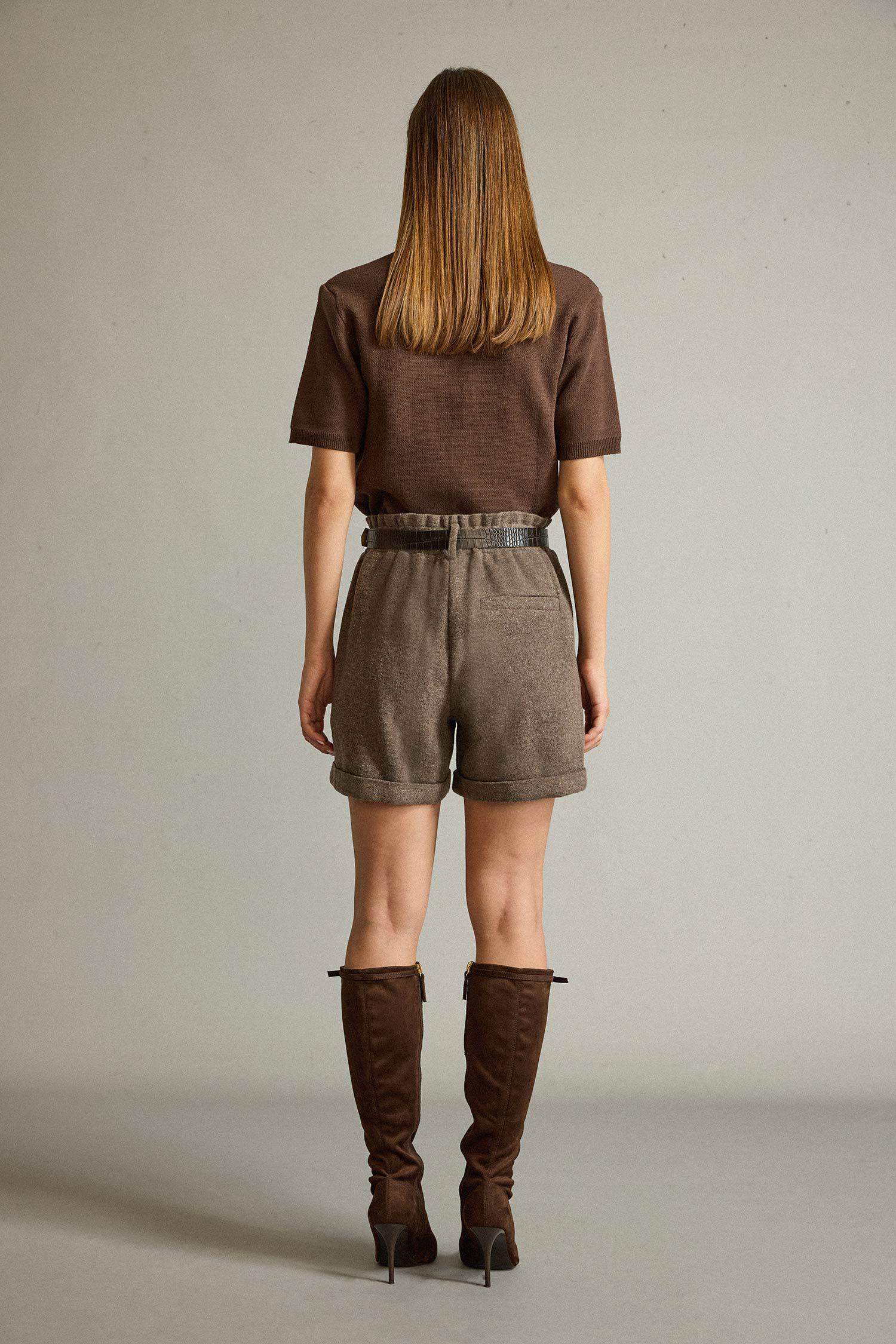 Kemerli Cepli Dokuma Şort