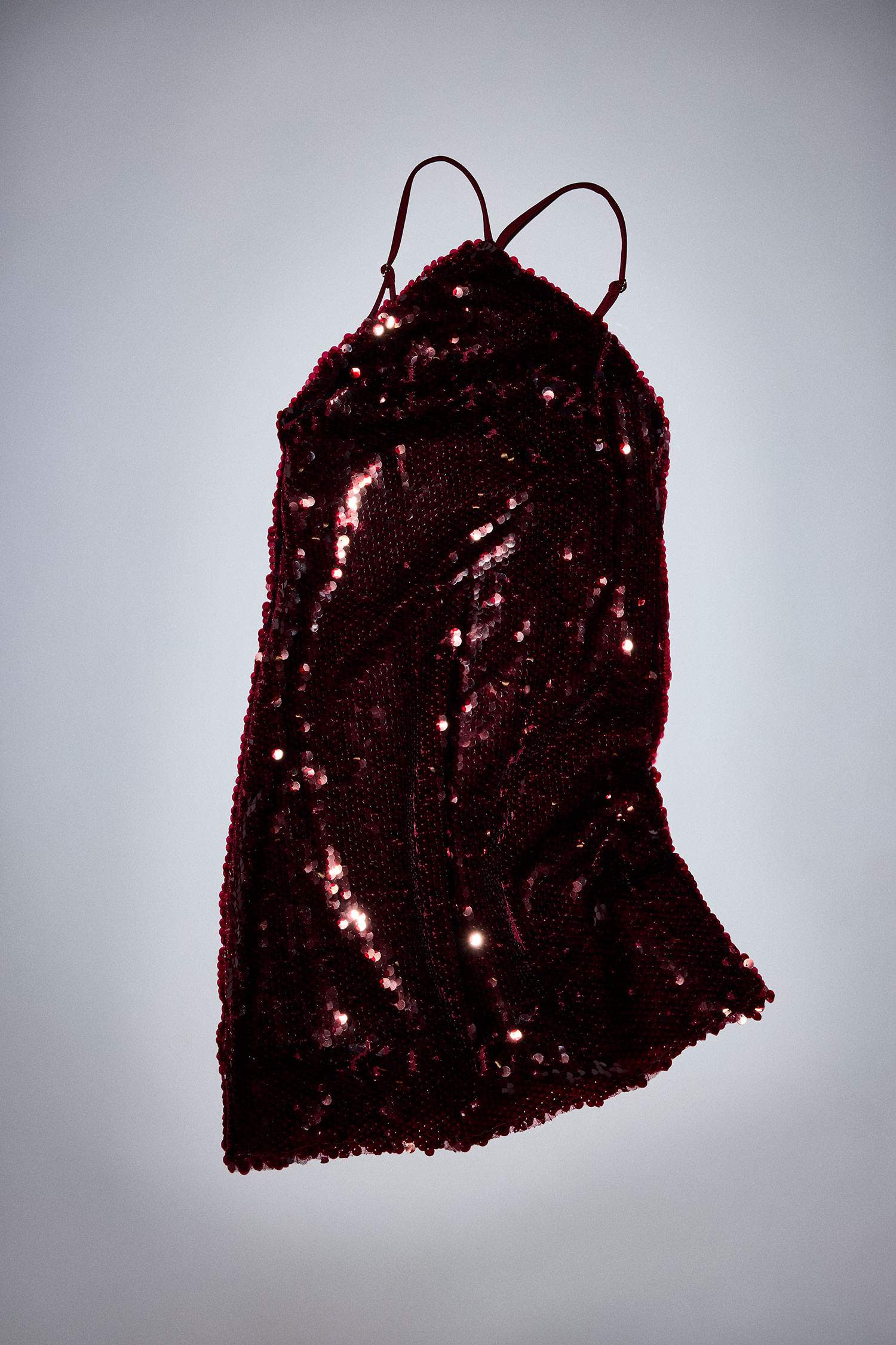 Mini Robe sans manches à col halter en tissu pailleté