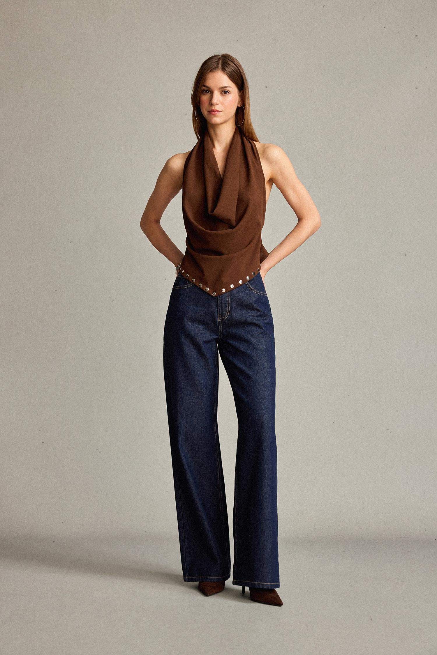 Degaje Yaka Kolsuz Bluz