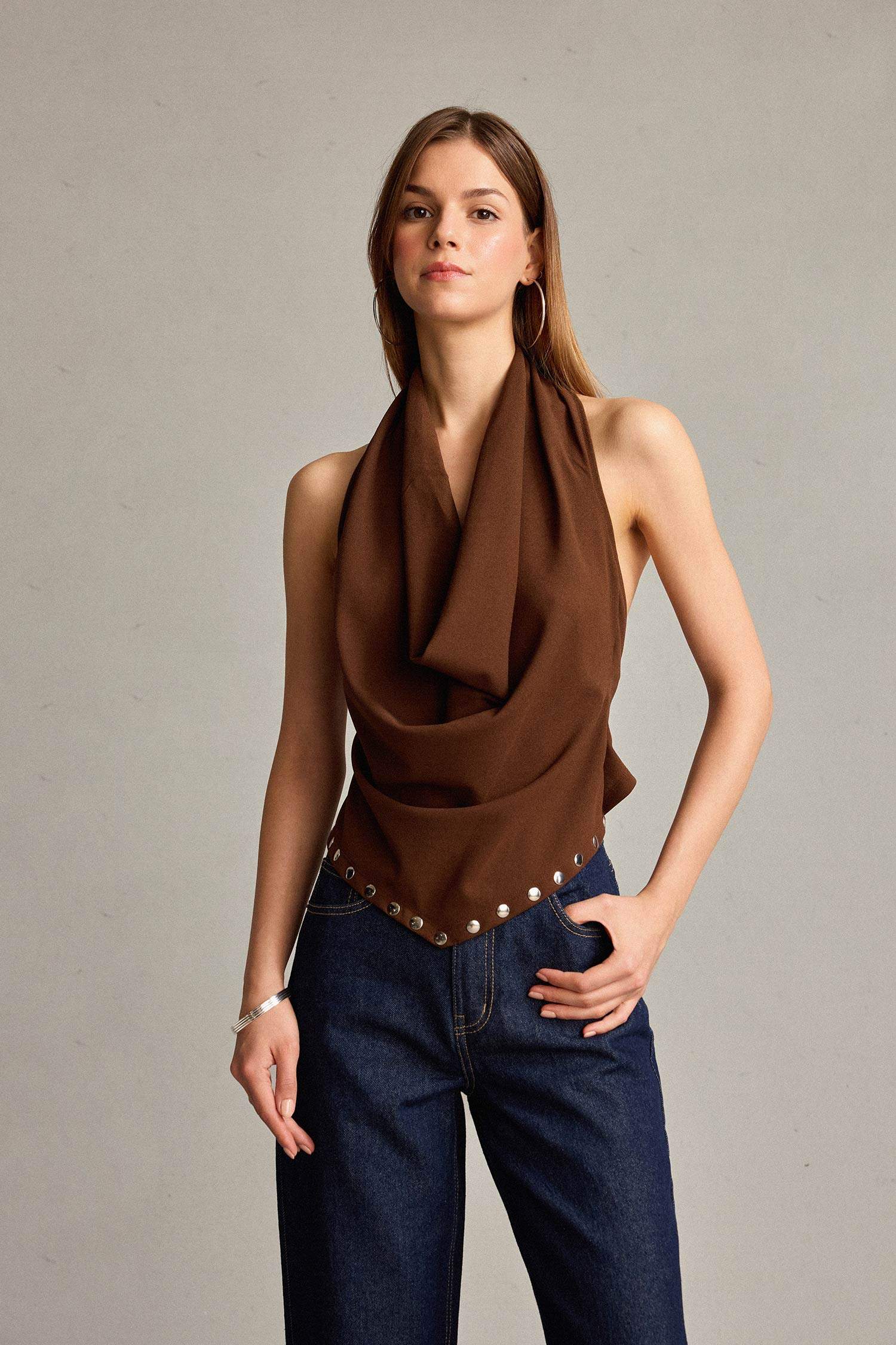 Degaje Yaka Kolsuz Bluz