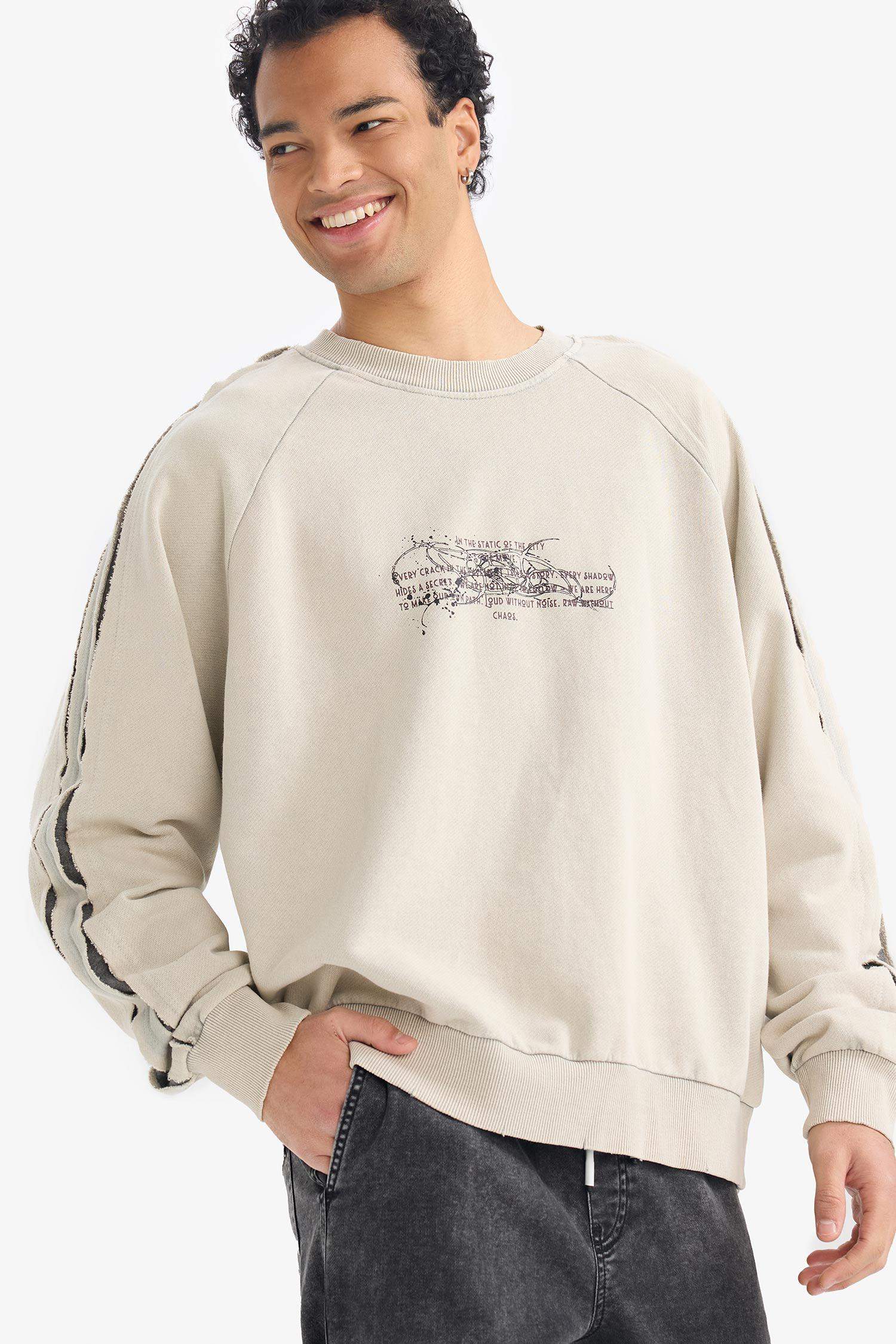 Boxy Fit Bisiklet Yaka Baskılı Sweatshirt