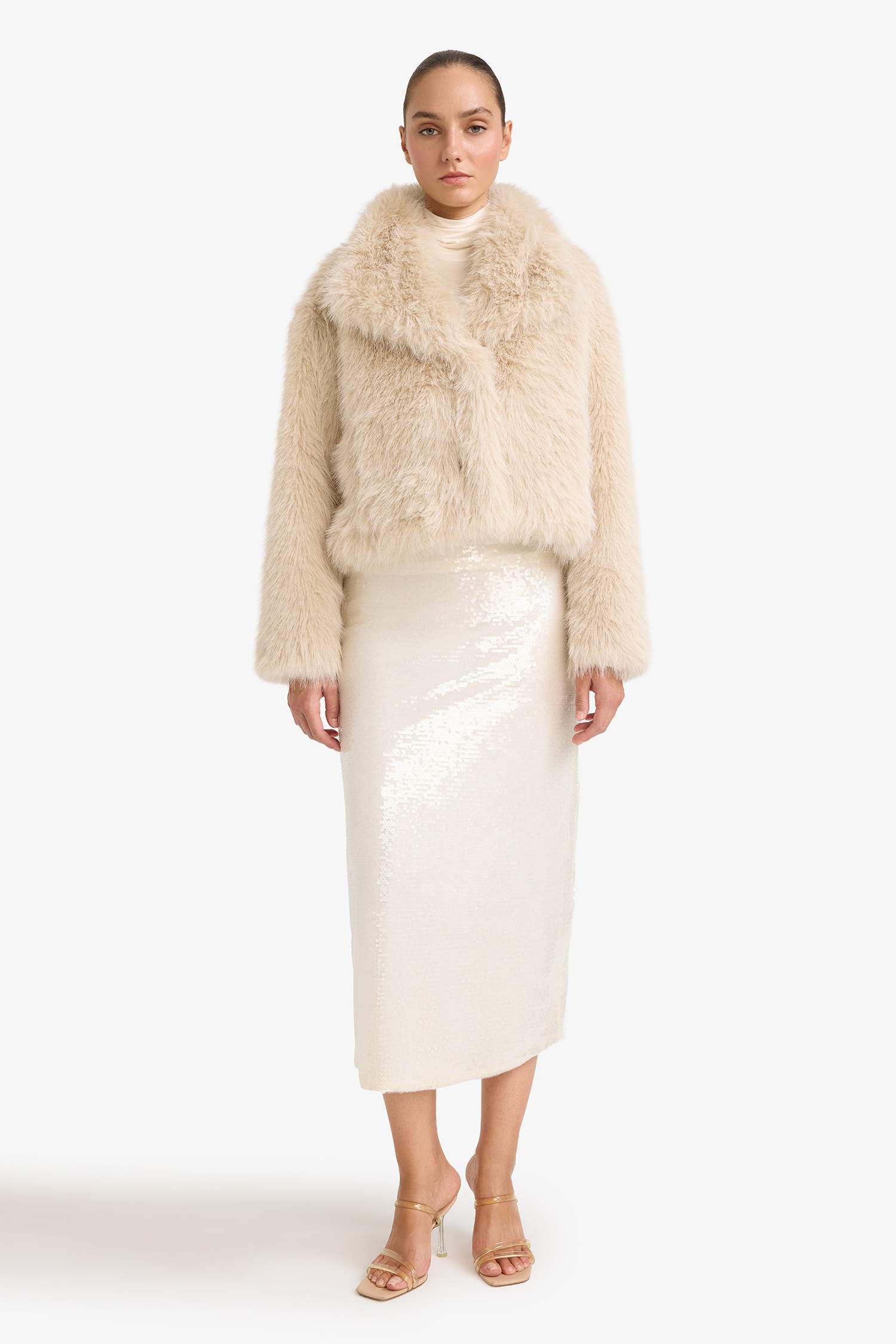 جيبة تريكو بالترتر بقصة A بخصر عادي